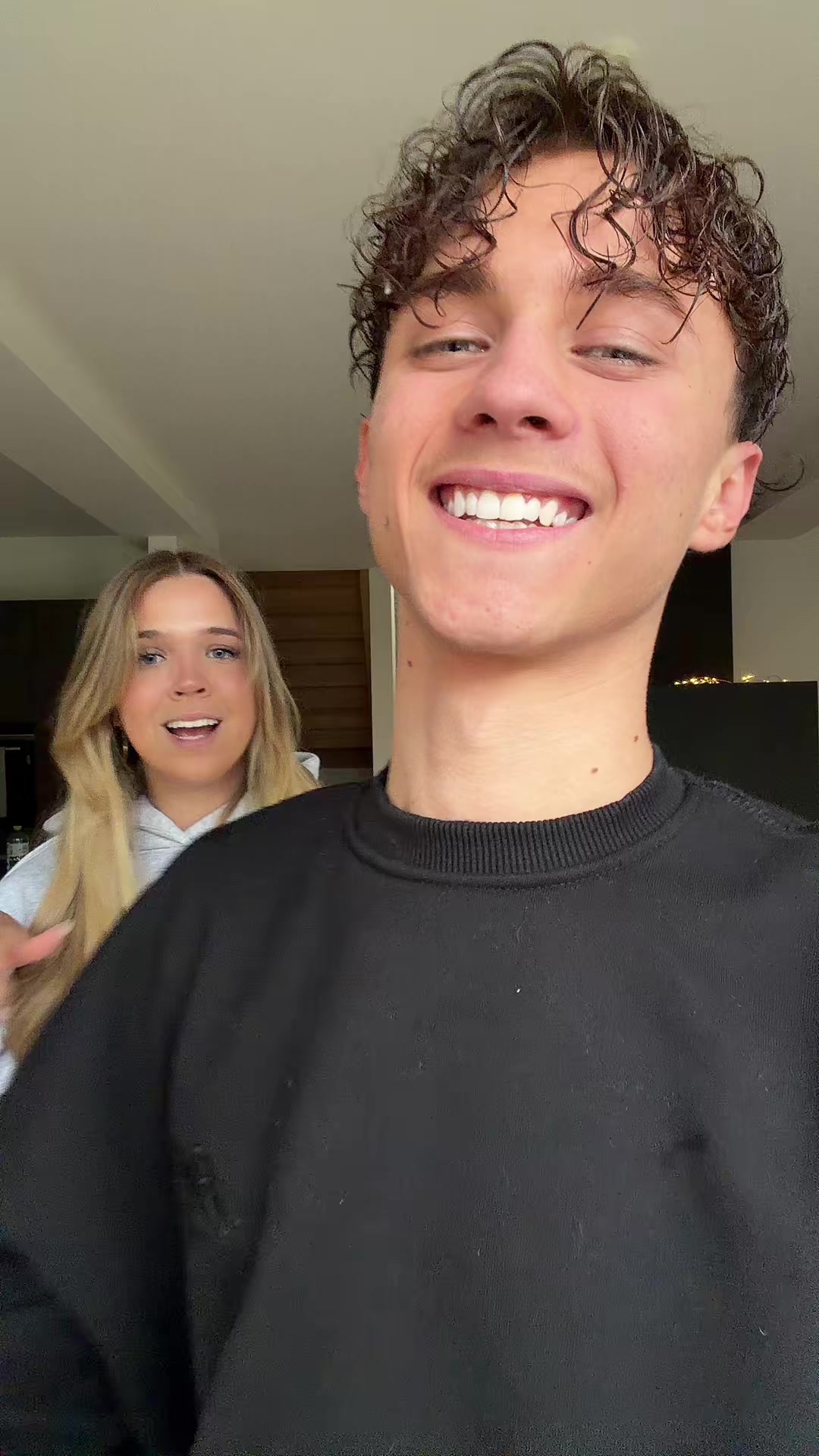 @neviovds