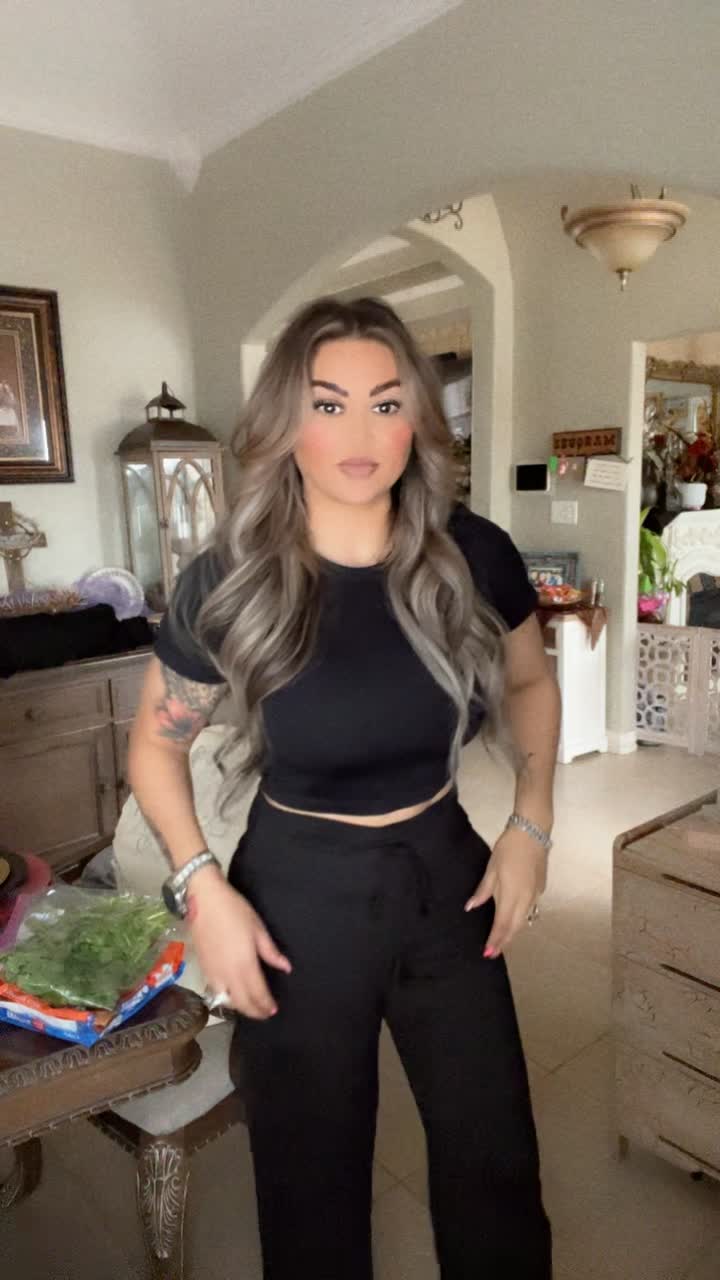@Cynthia M🌺