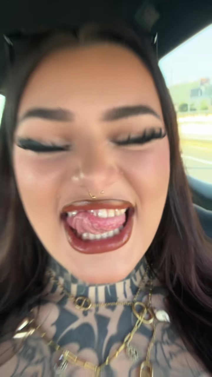 @Baddie_ink