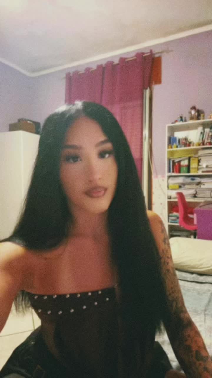 @Aboutmekc_
