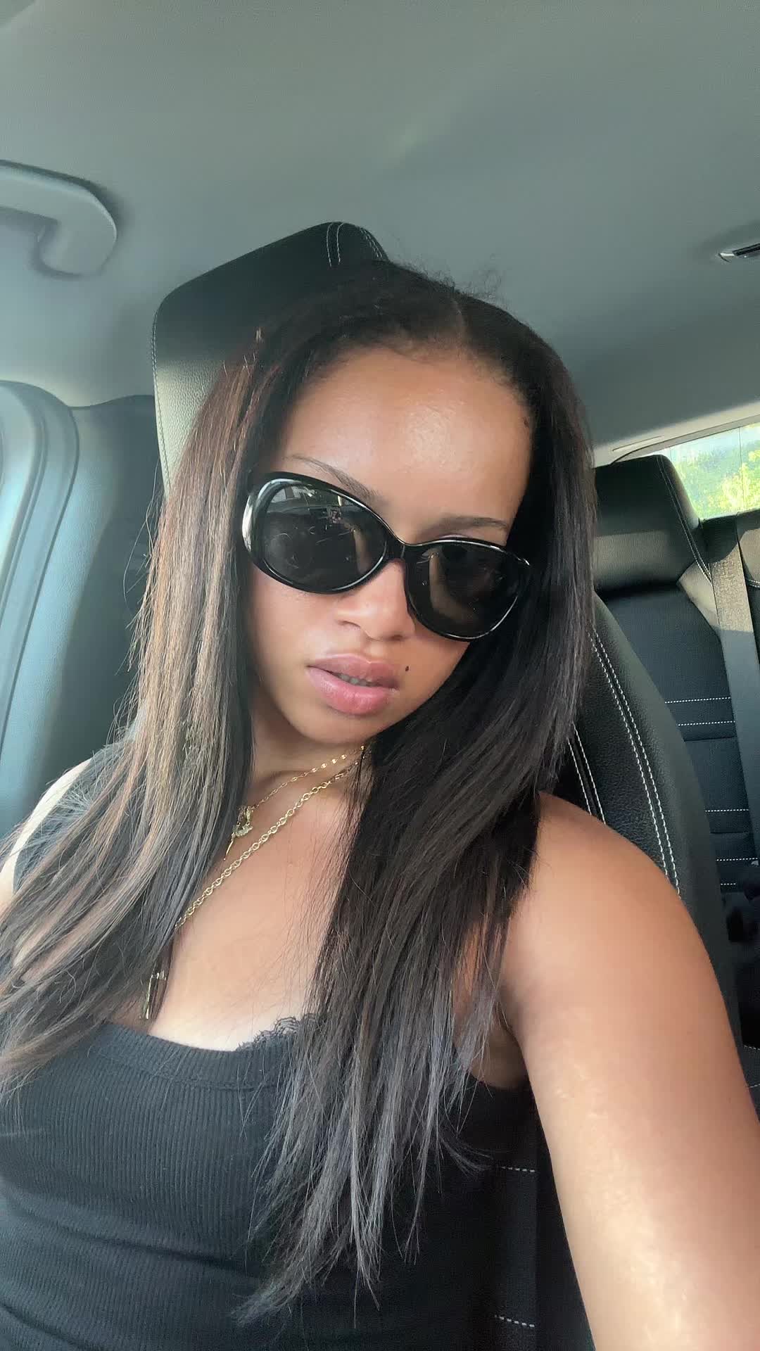 @mysteriousbaddie_123