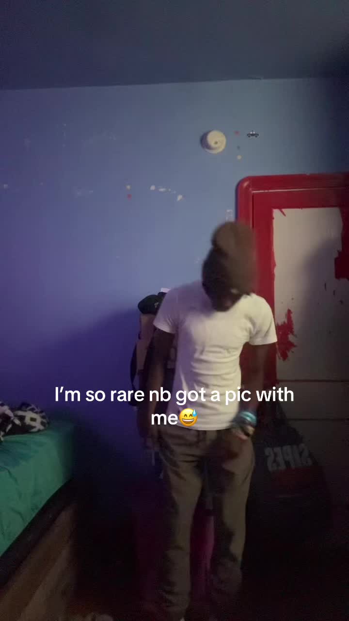 @Mj