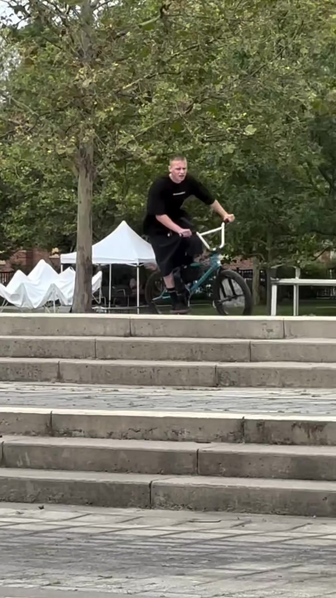 @BMX
