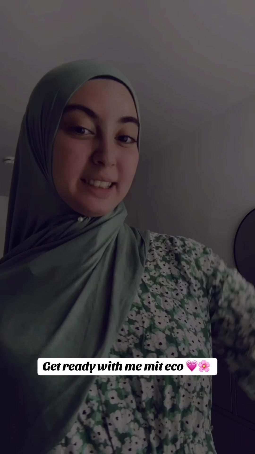 @𝓮𝓬𝓻𝓲𝓷🌸