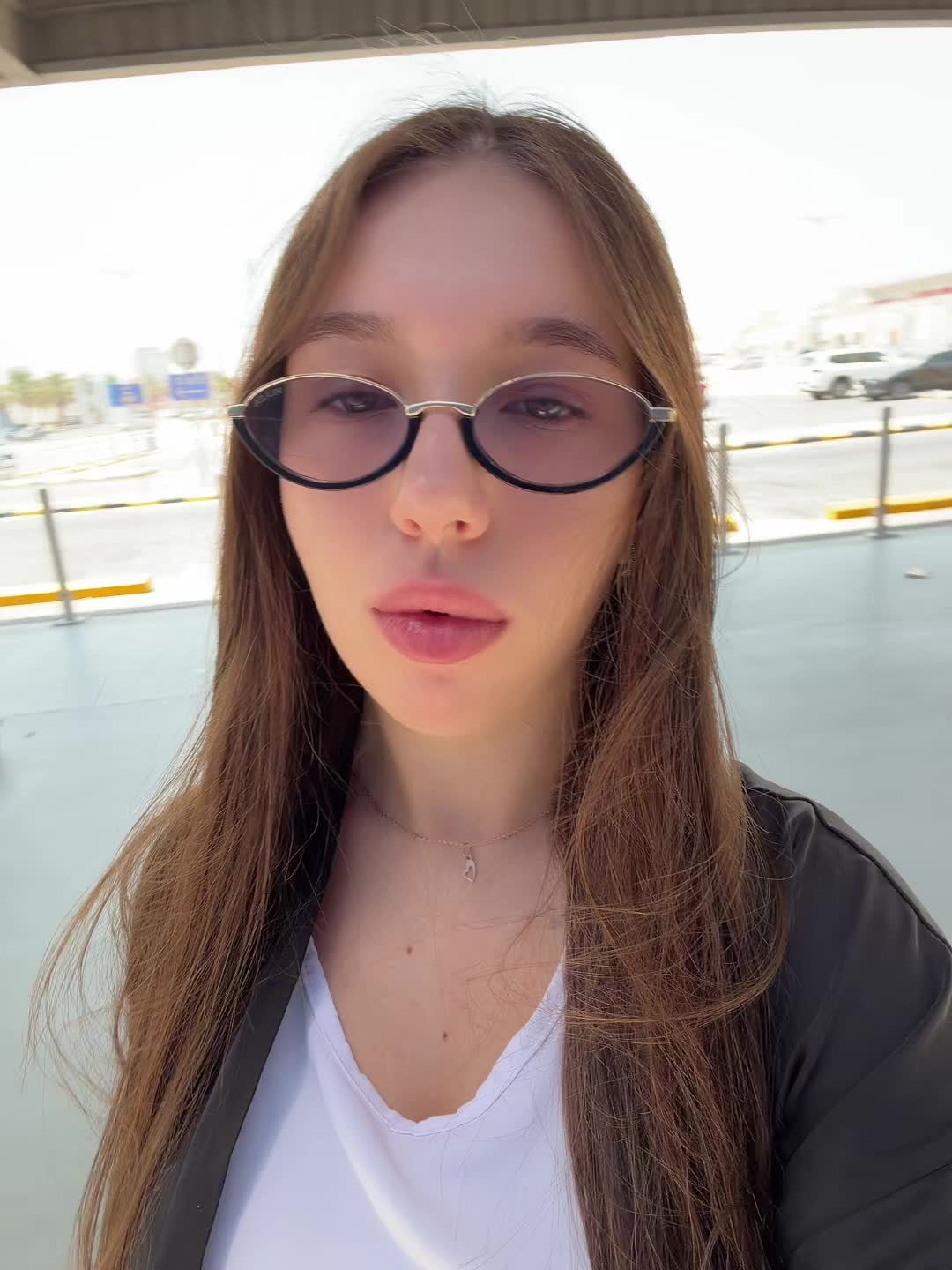 @25svid