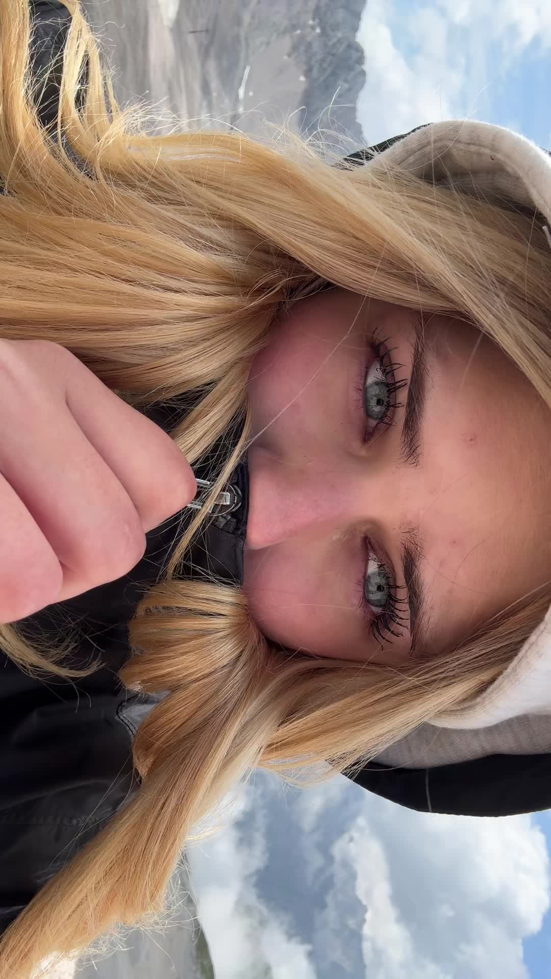 @mariella.bmt