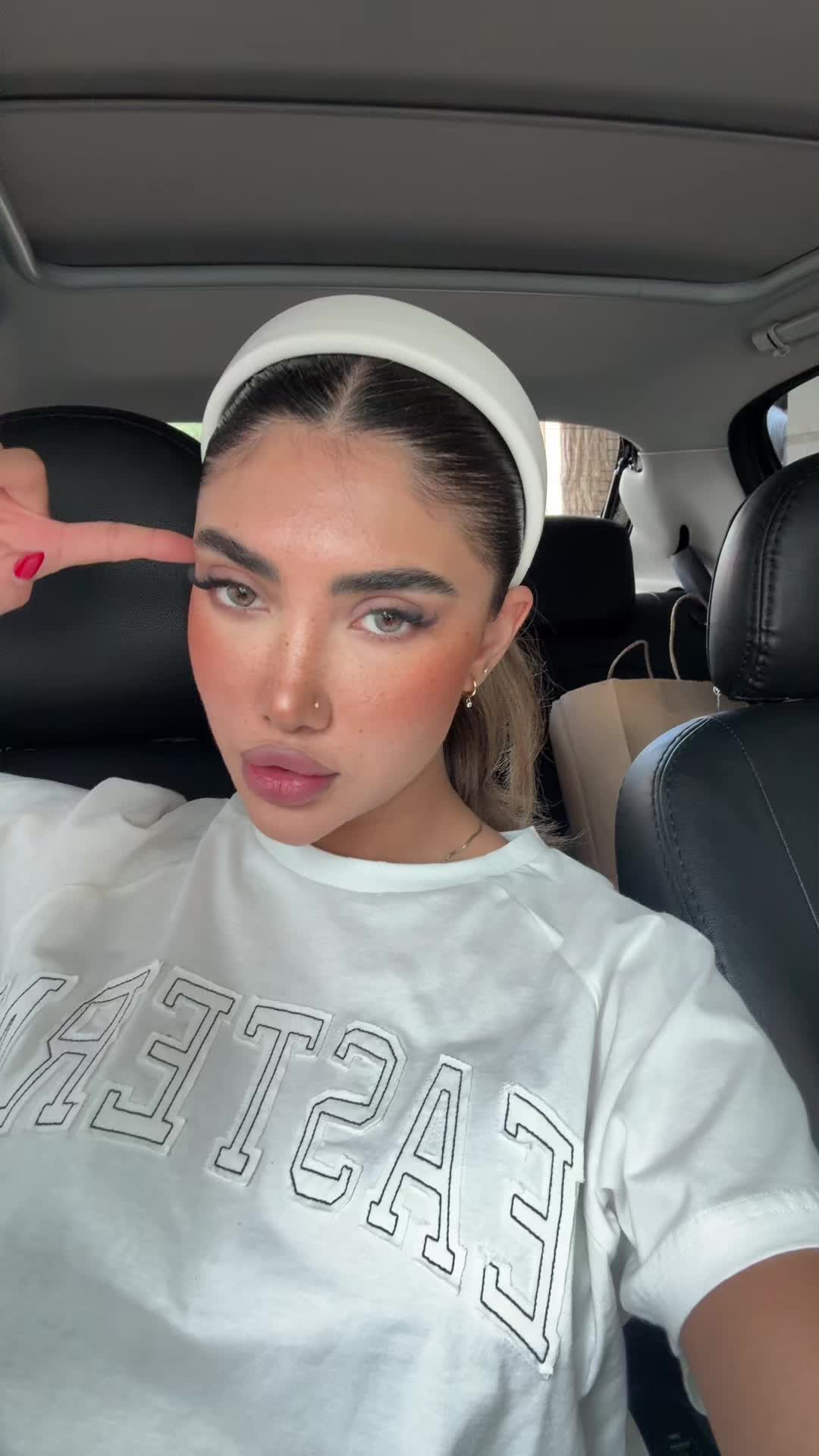 @yasna_moradi