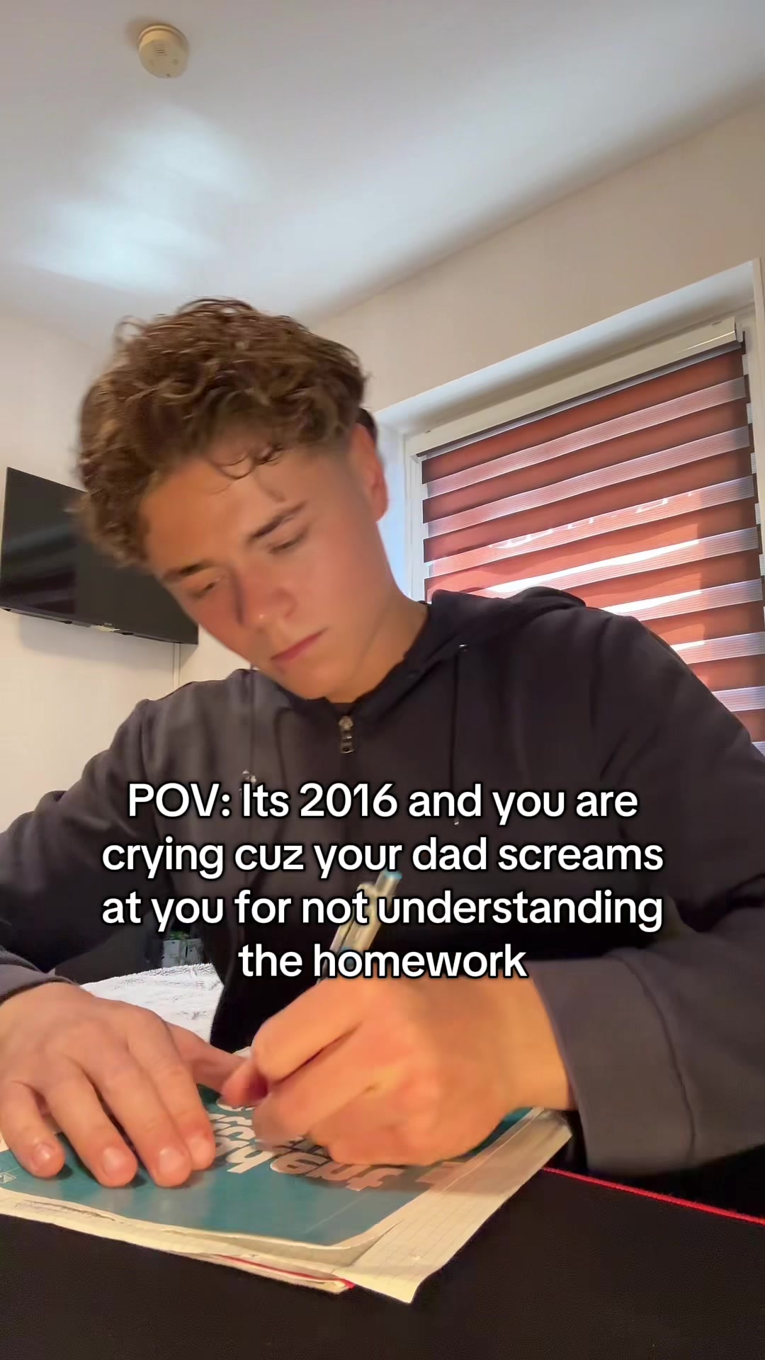 @Yvwes