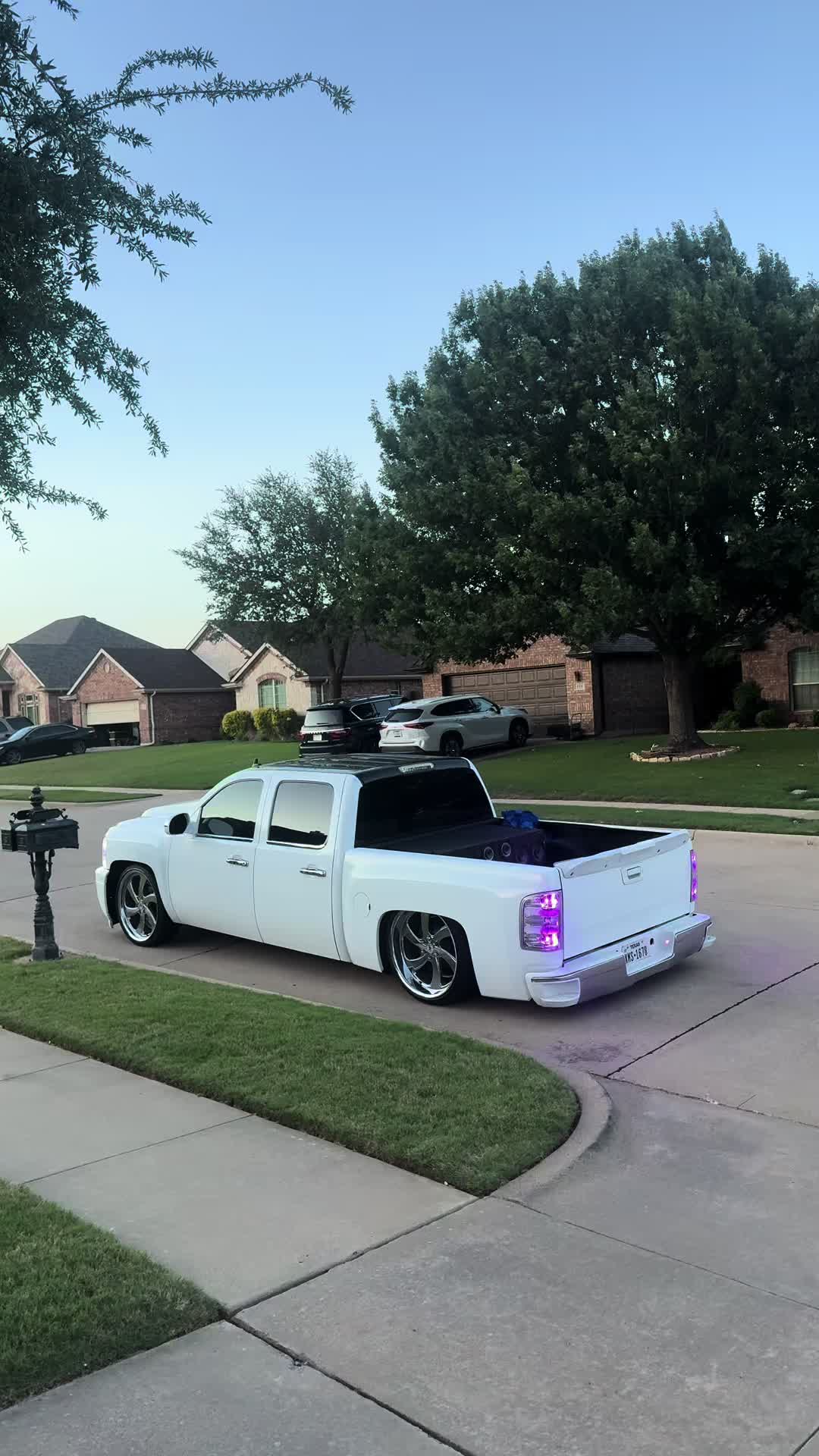 @2statik.landon