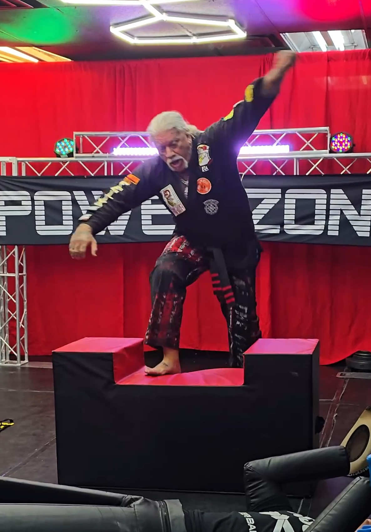 @Point Fighter Live