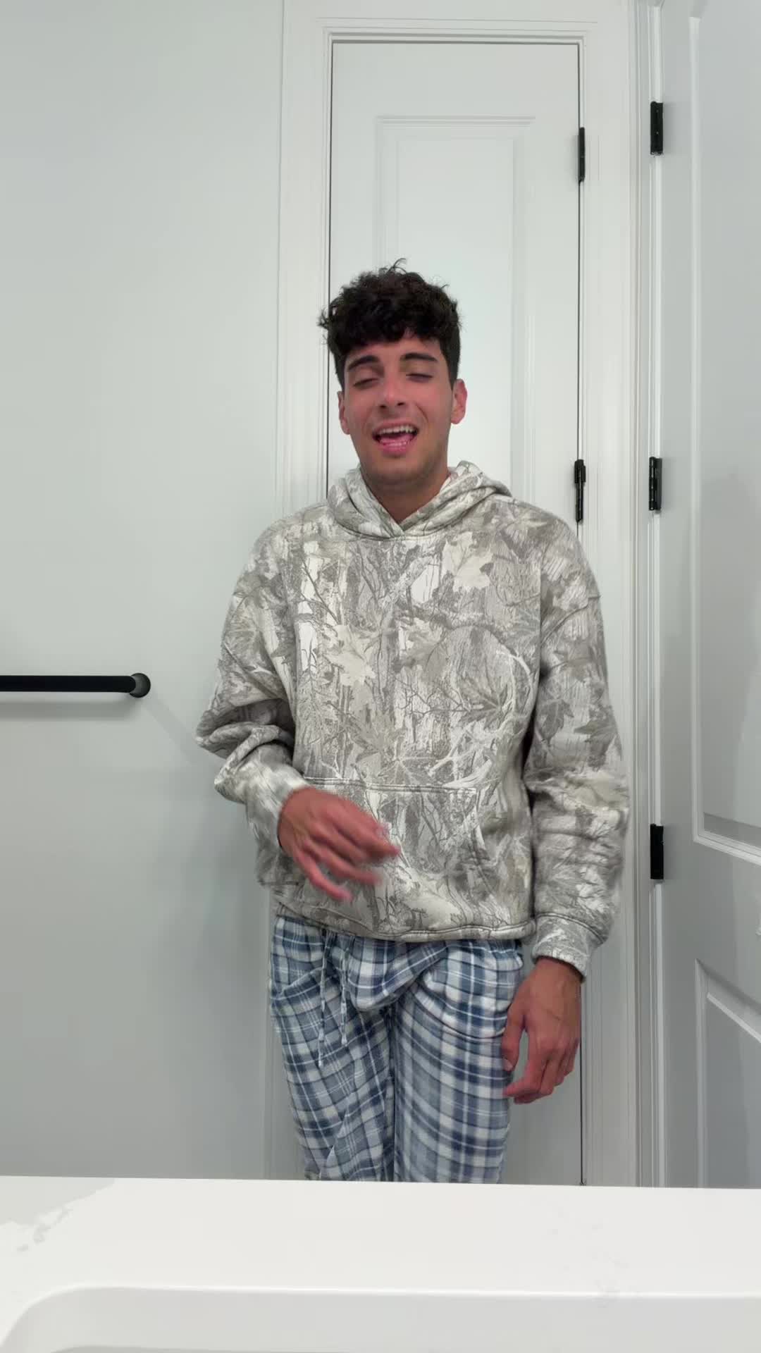 @Joeeeee