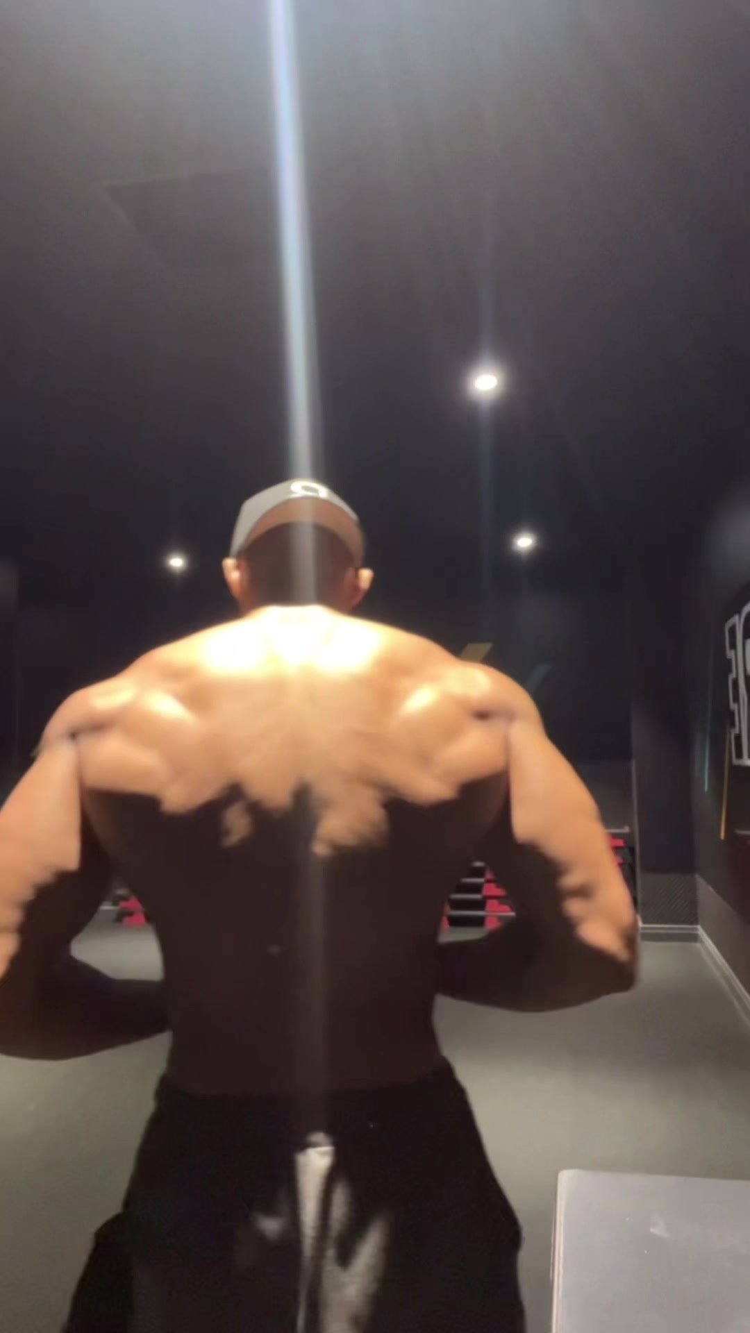 @HWRFITNESS