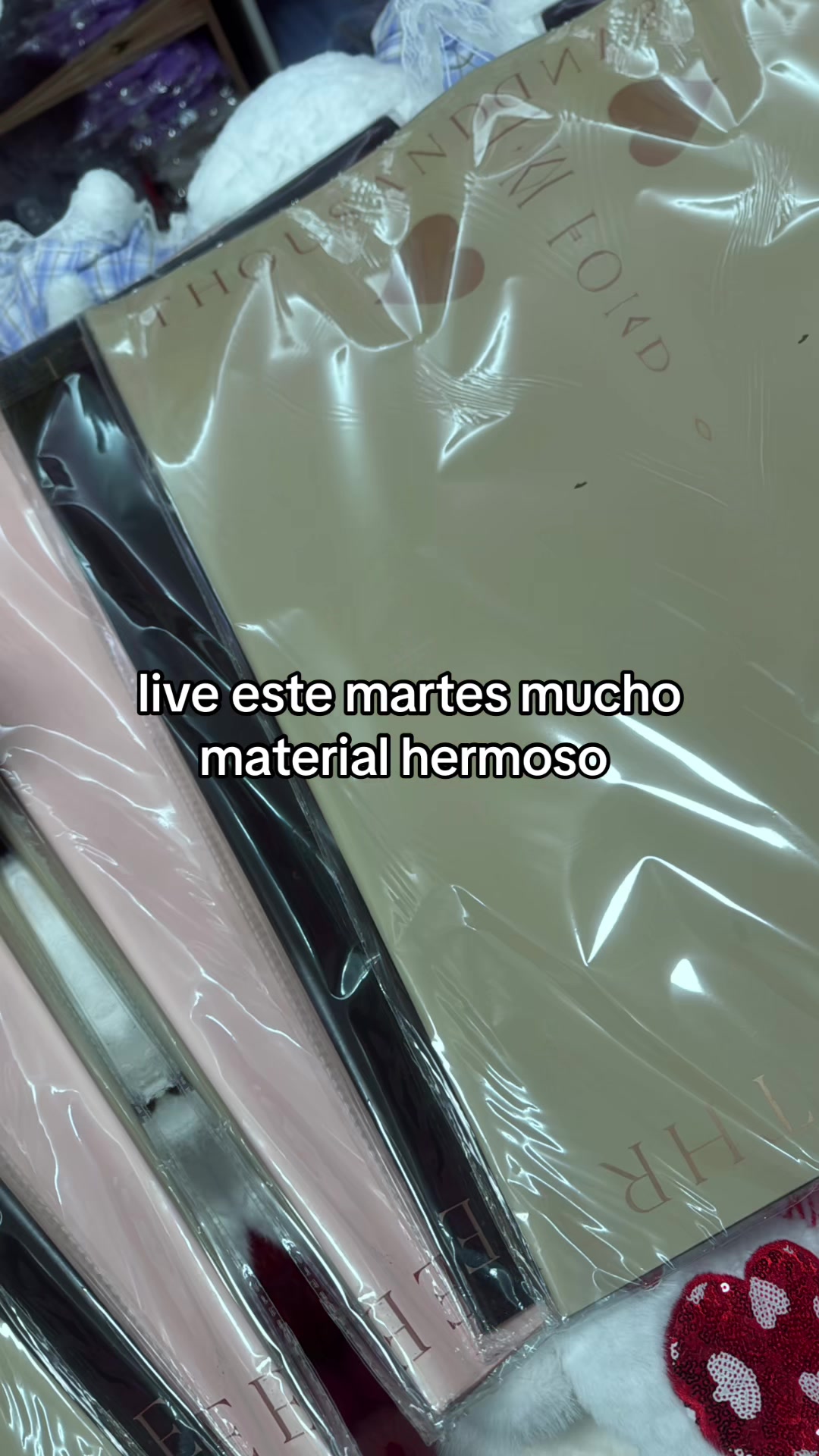 @EsmeraldaDeras_93