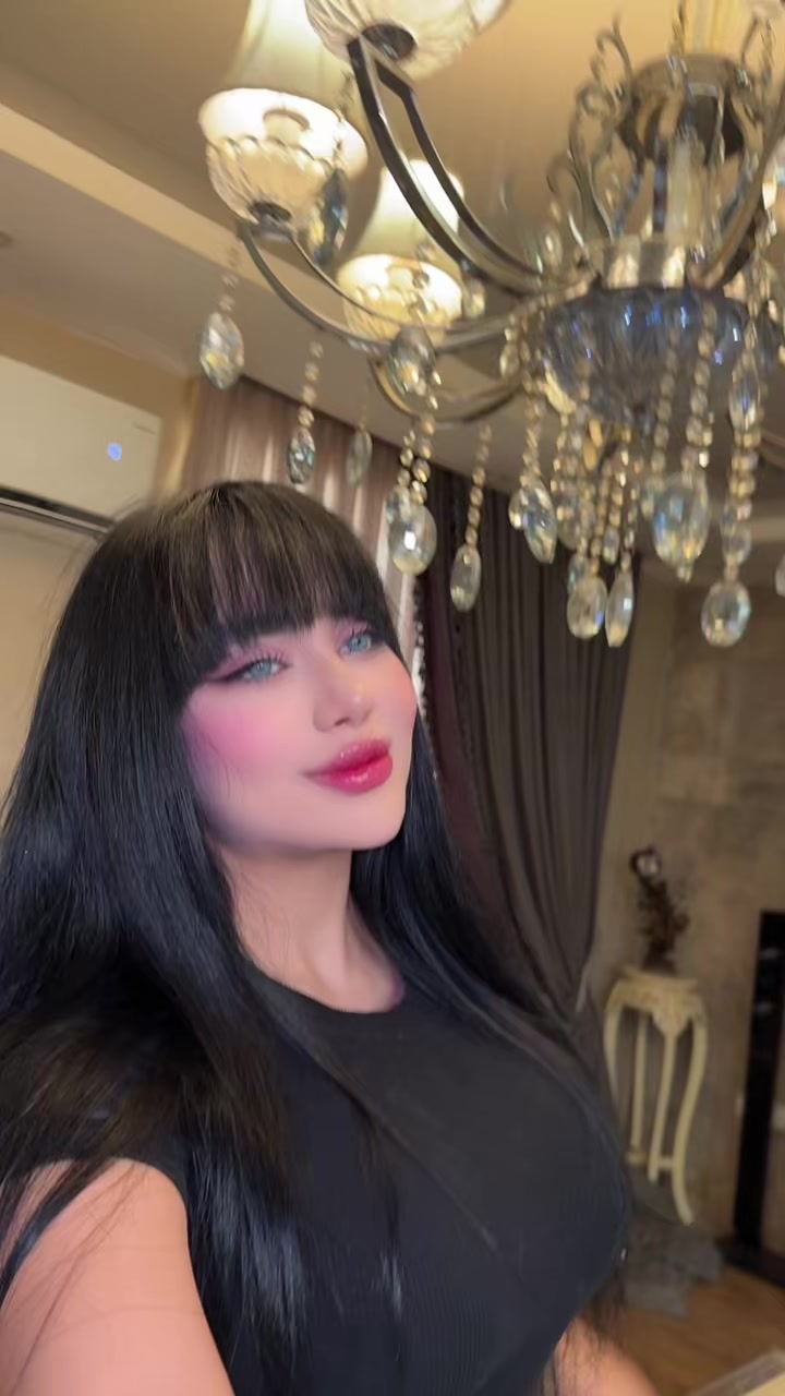 @sarehcurllly