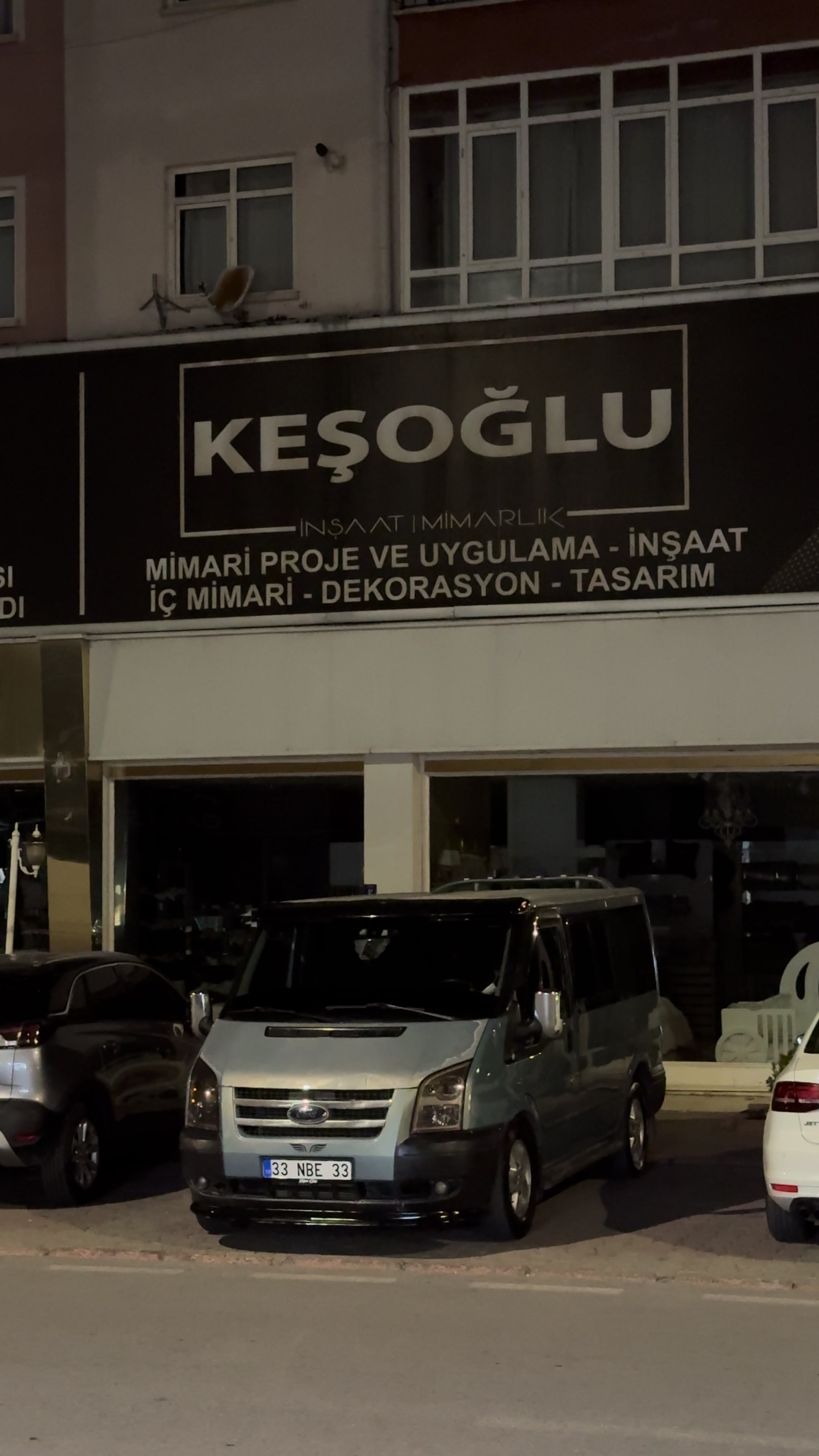 @Y İ Ğ İ T G Ü L