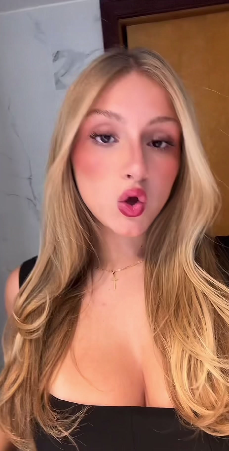 @cami