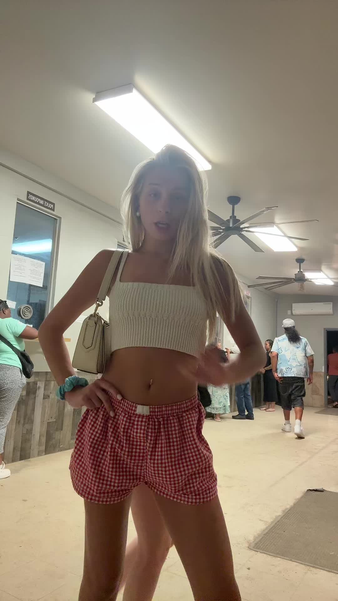 @💒
