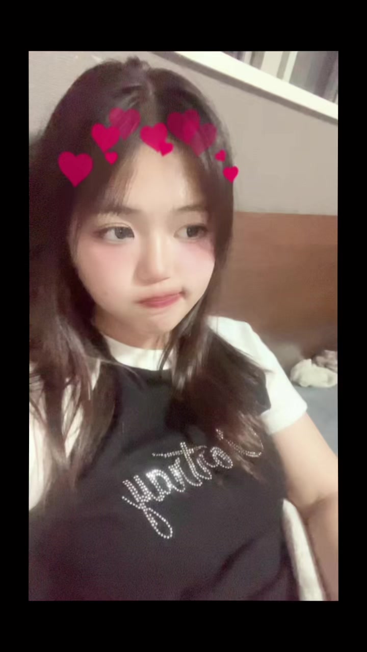 @りんりん🍒🤍学生ランウェイ挑戦中✨💕