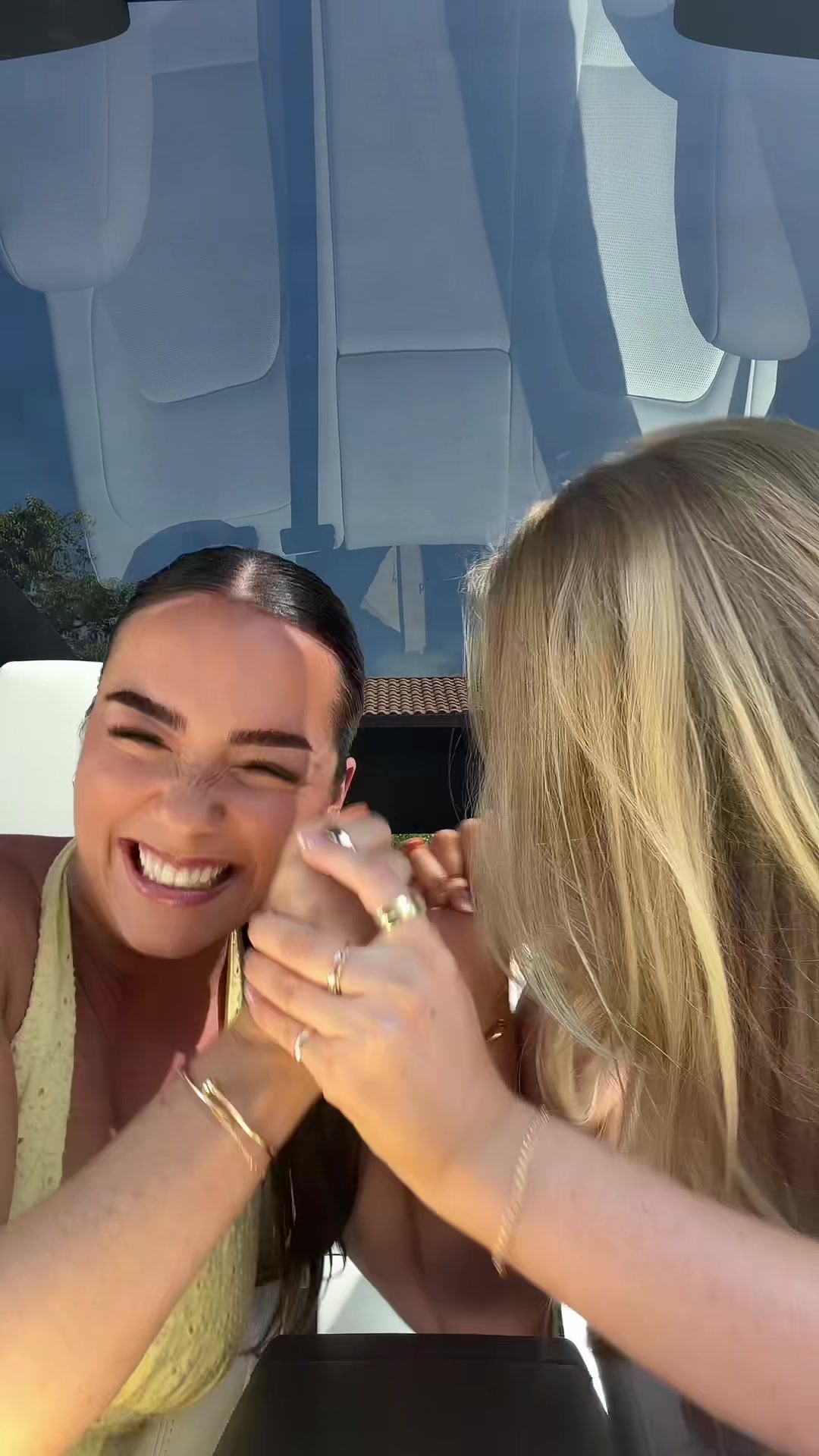 @Peyton