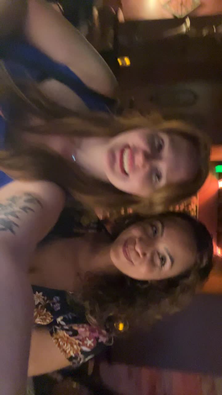 @Selenaaaa
