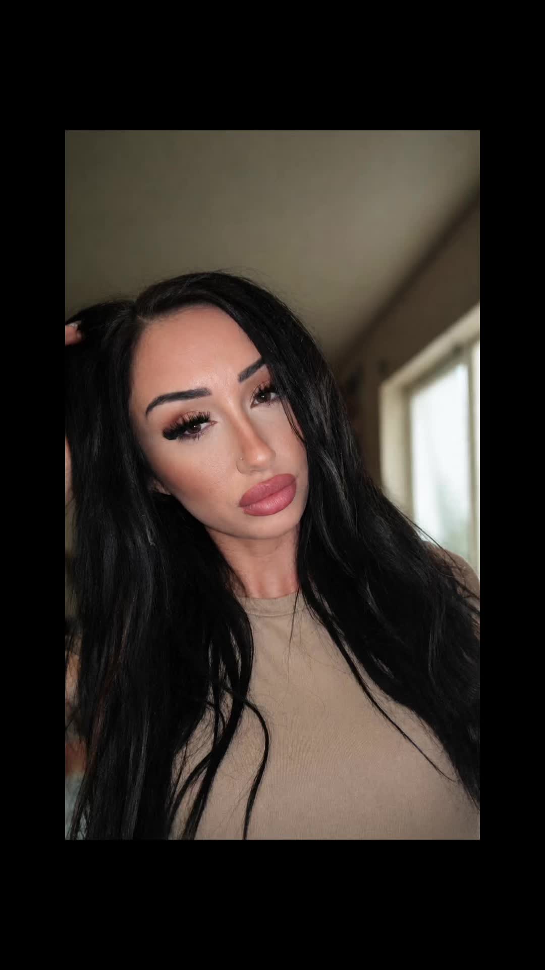 @Bethany🛸🖤🌙