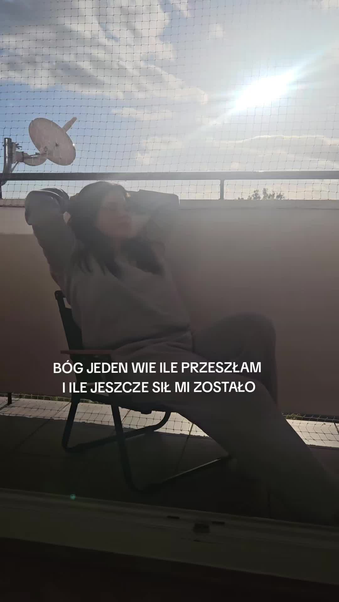 @KINGA