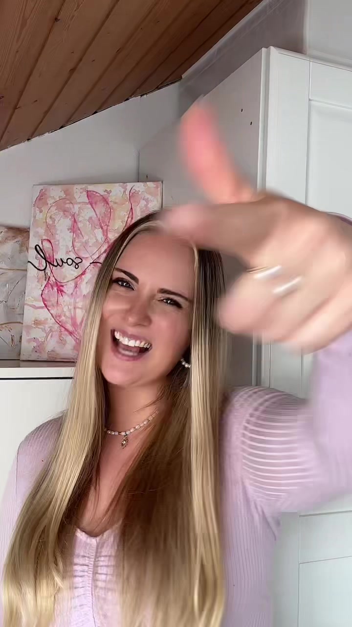 @nicolestk
