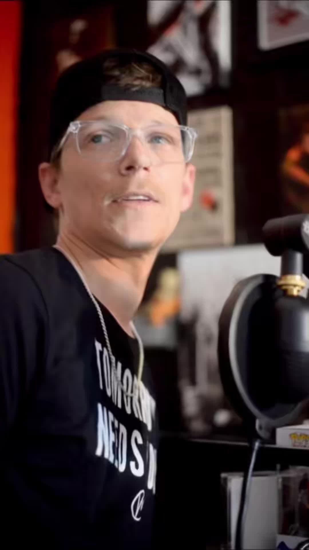 @powarfulgates