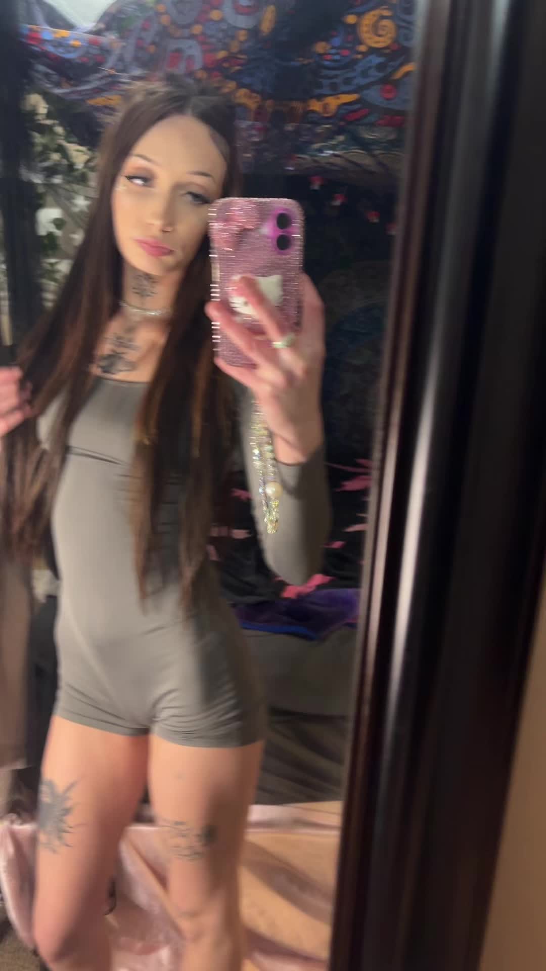 @pink.kittybrat420