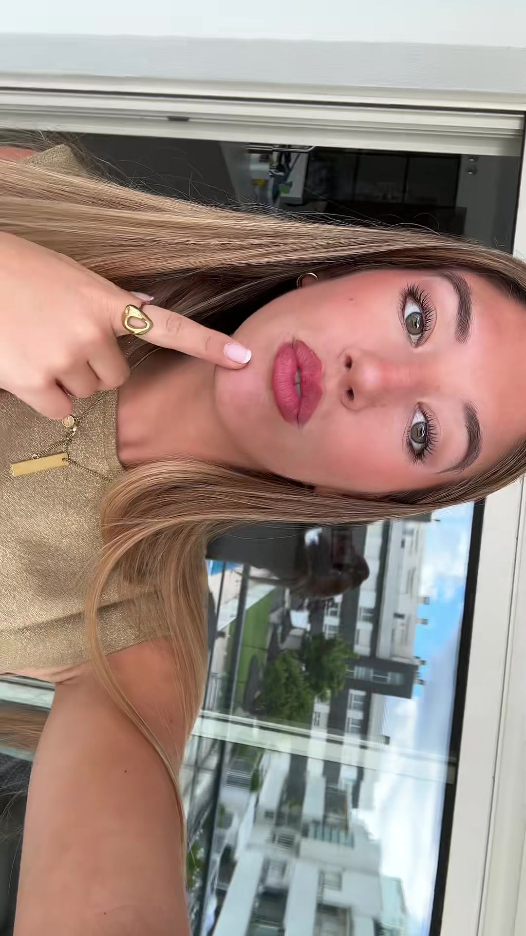 @anitarm_