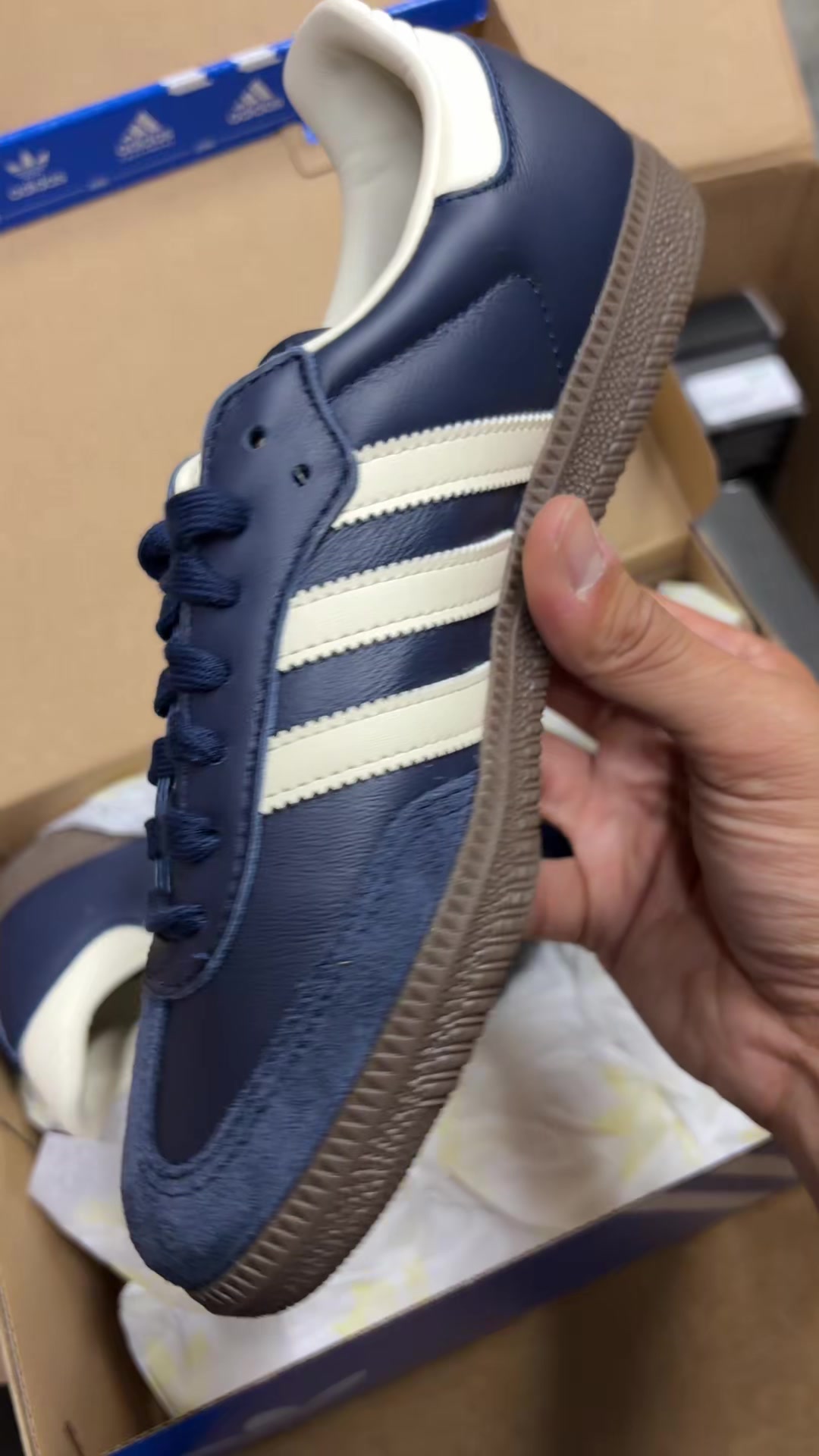 @myam | sneakers