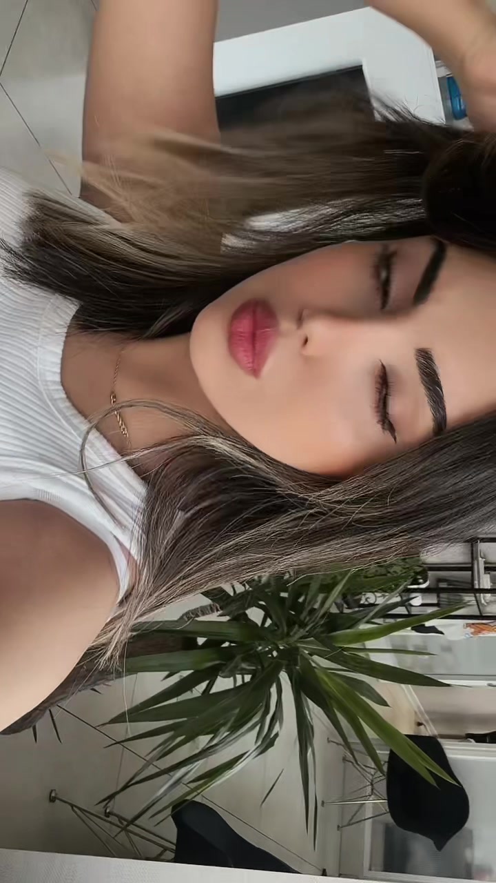 @aylarfotouhi