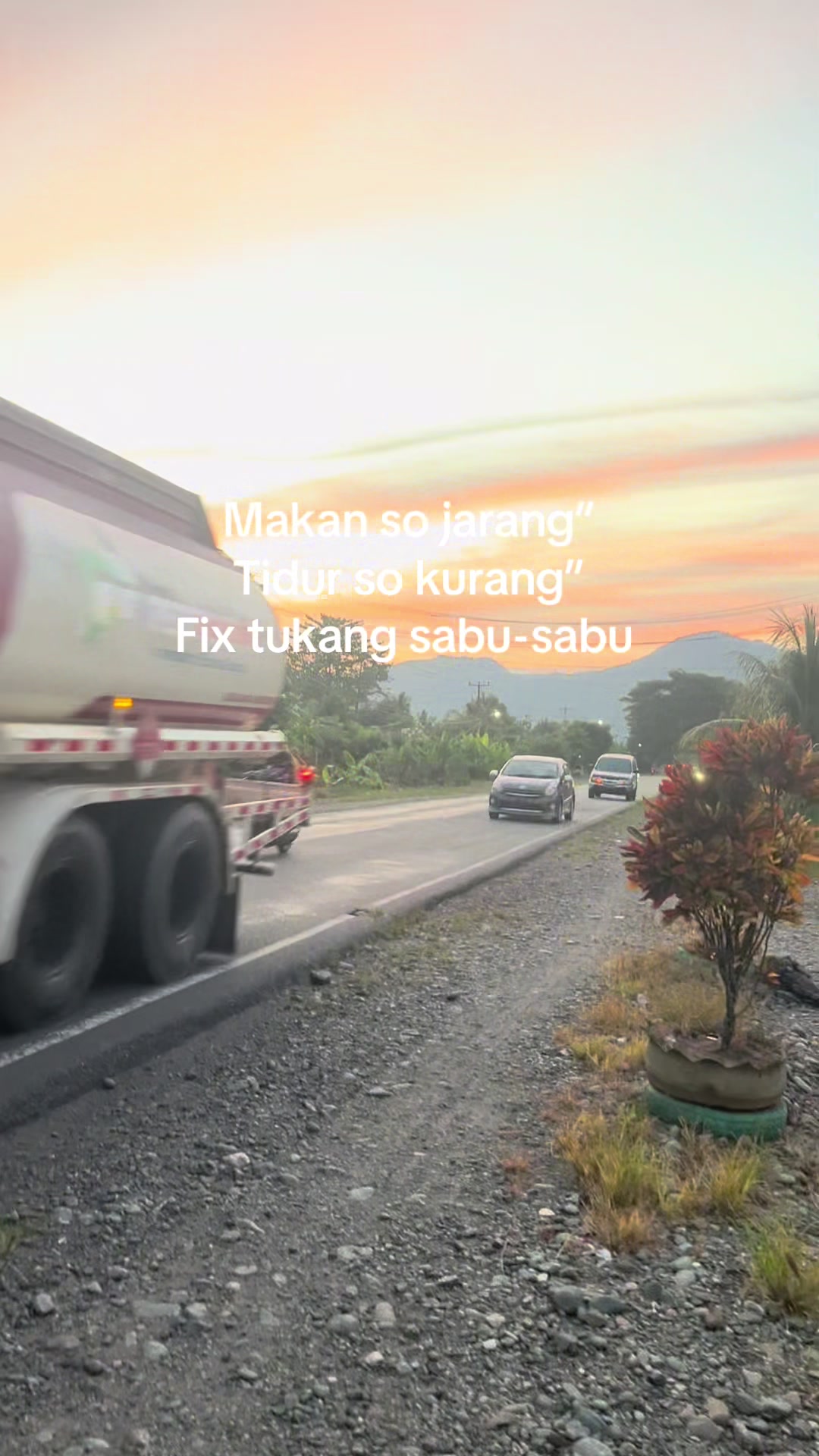 @𝒩 𝒟