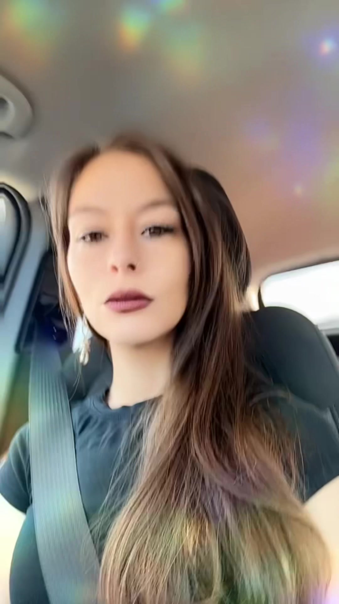 @Elisiana
