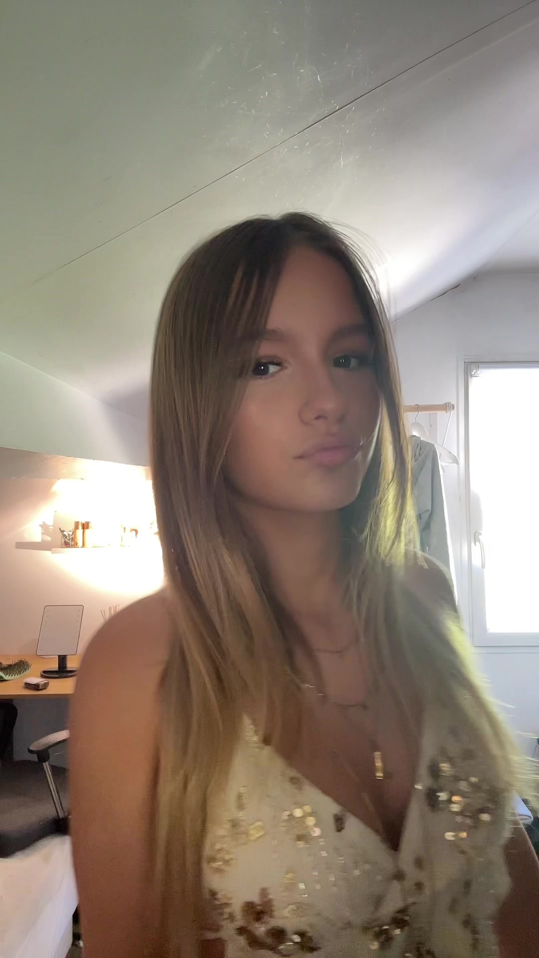 @𝑐𝑎𝑚💋