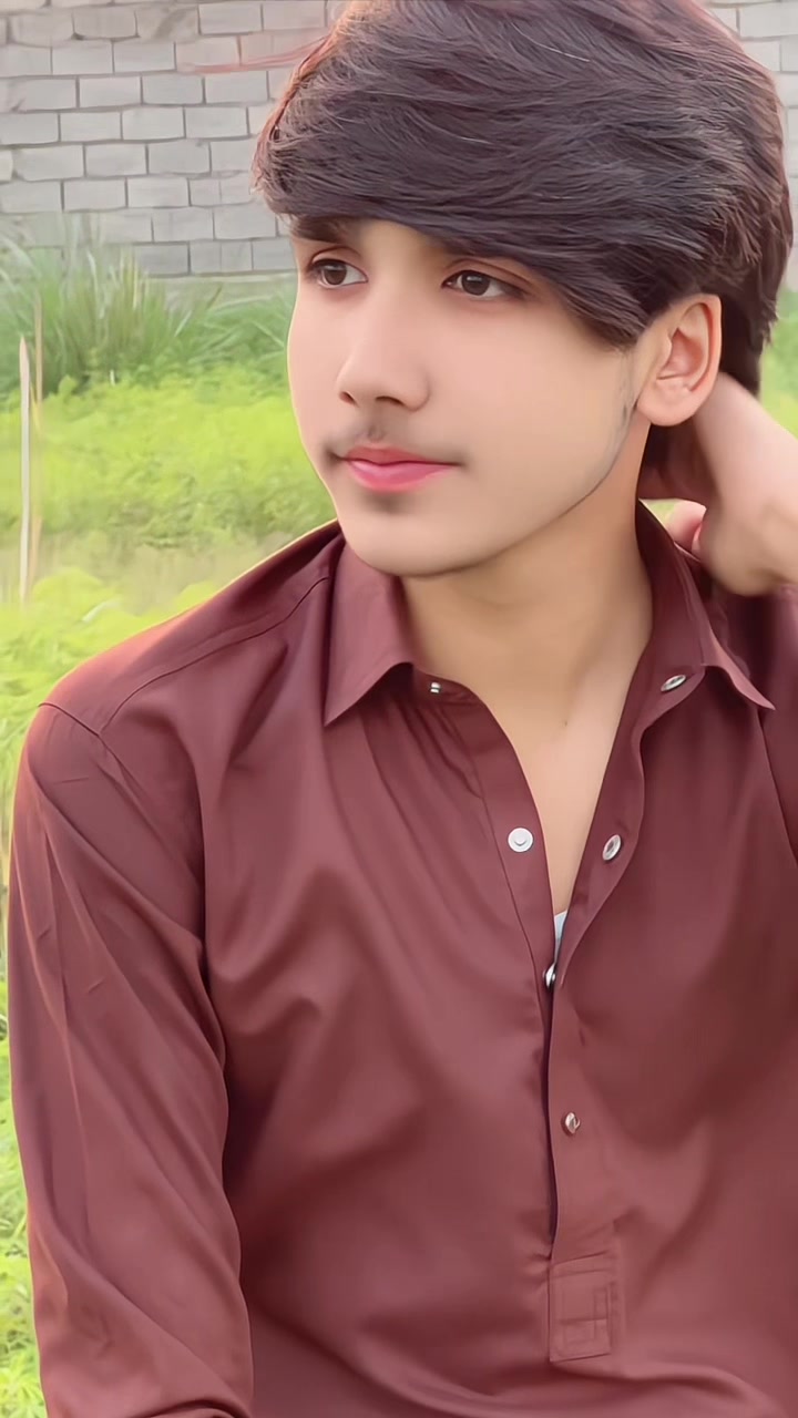 @𝑹𝑨𝒁𝒊𝒊𝒊  🤭