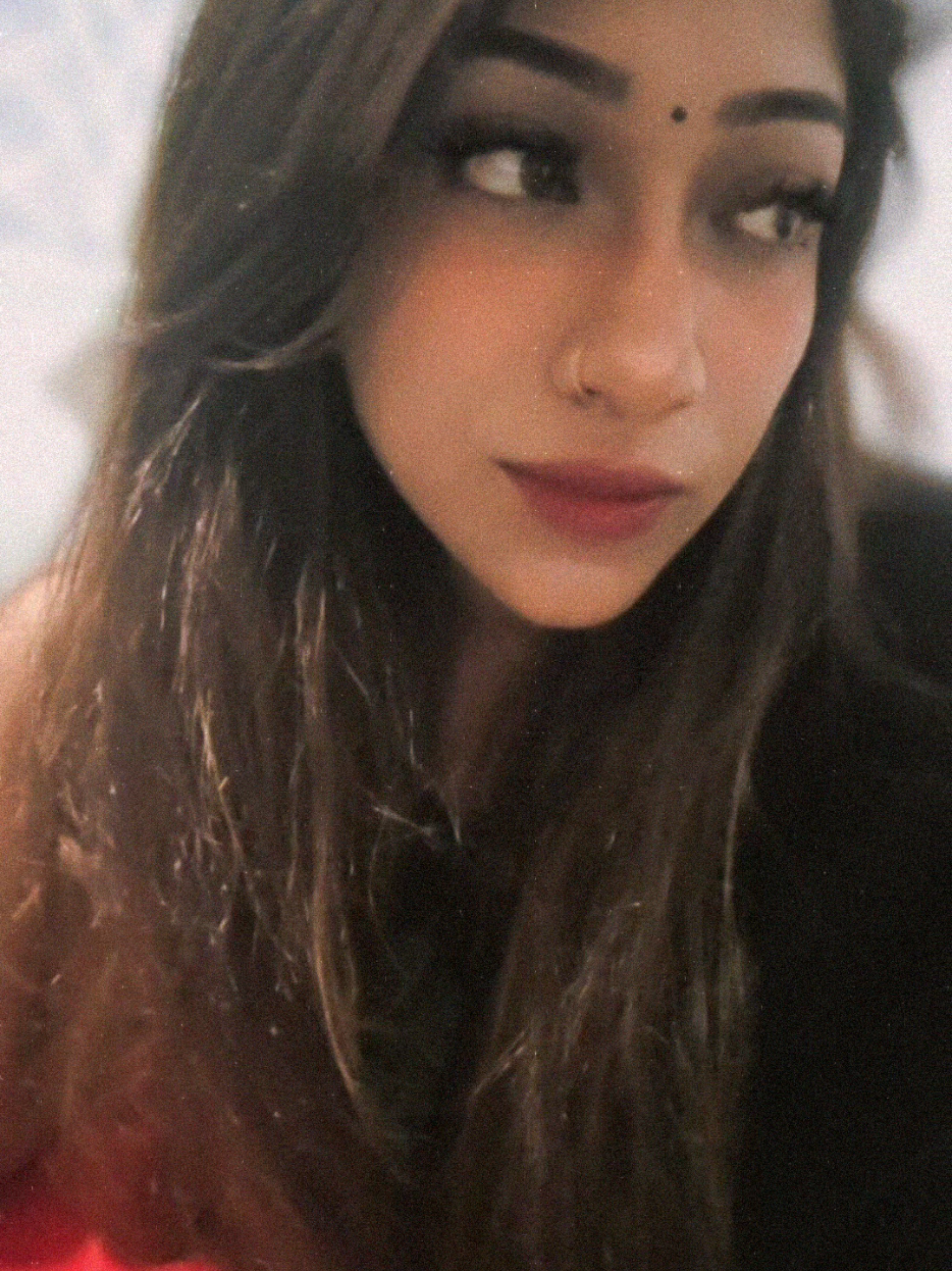 @✨️🦋 ماليني 🦋✨️