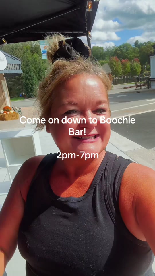 @Boochie Bar 🪴