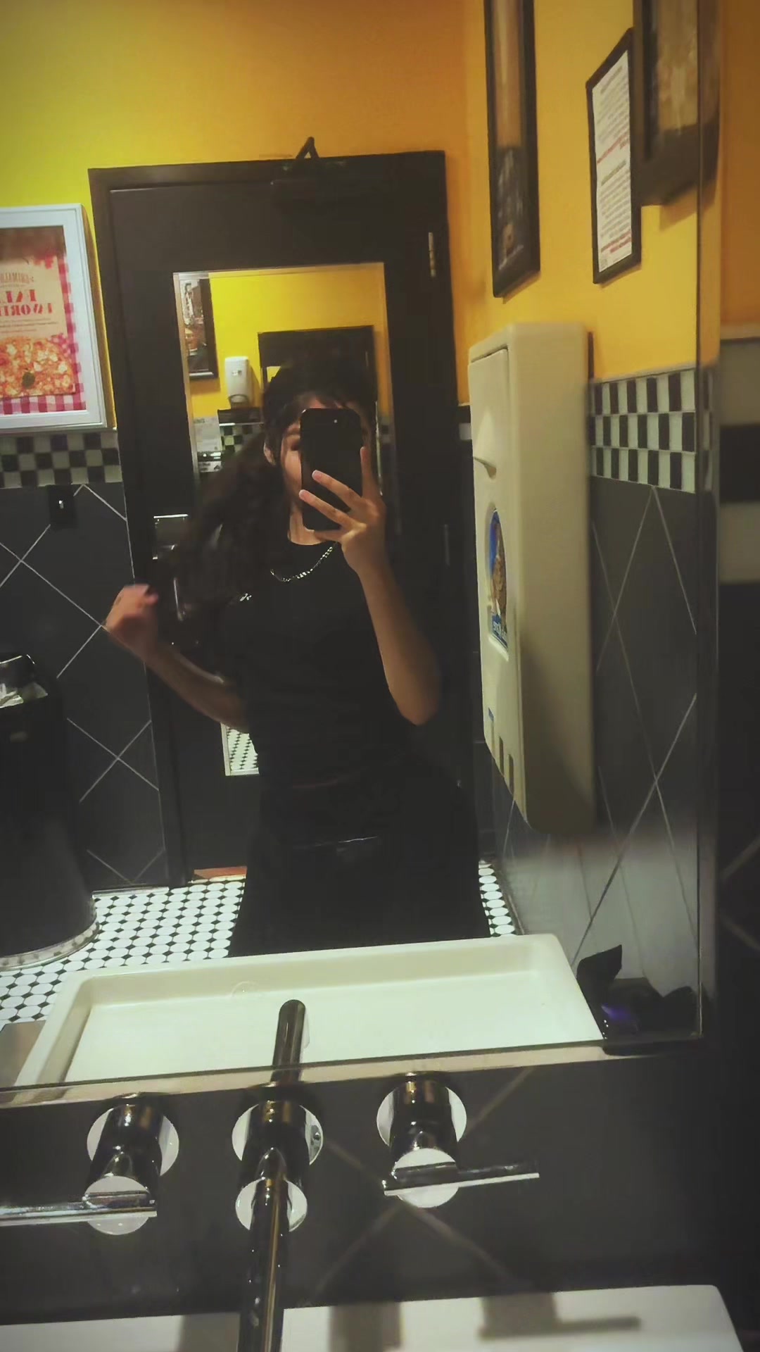 @naomi 👸🏻