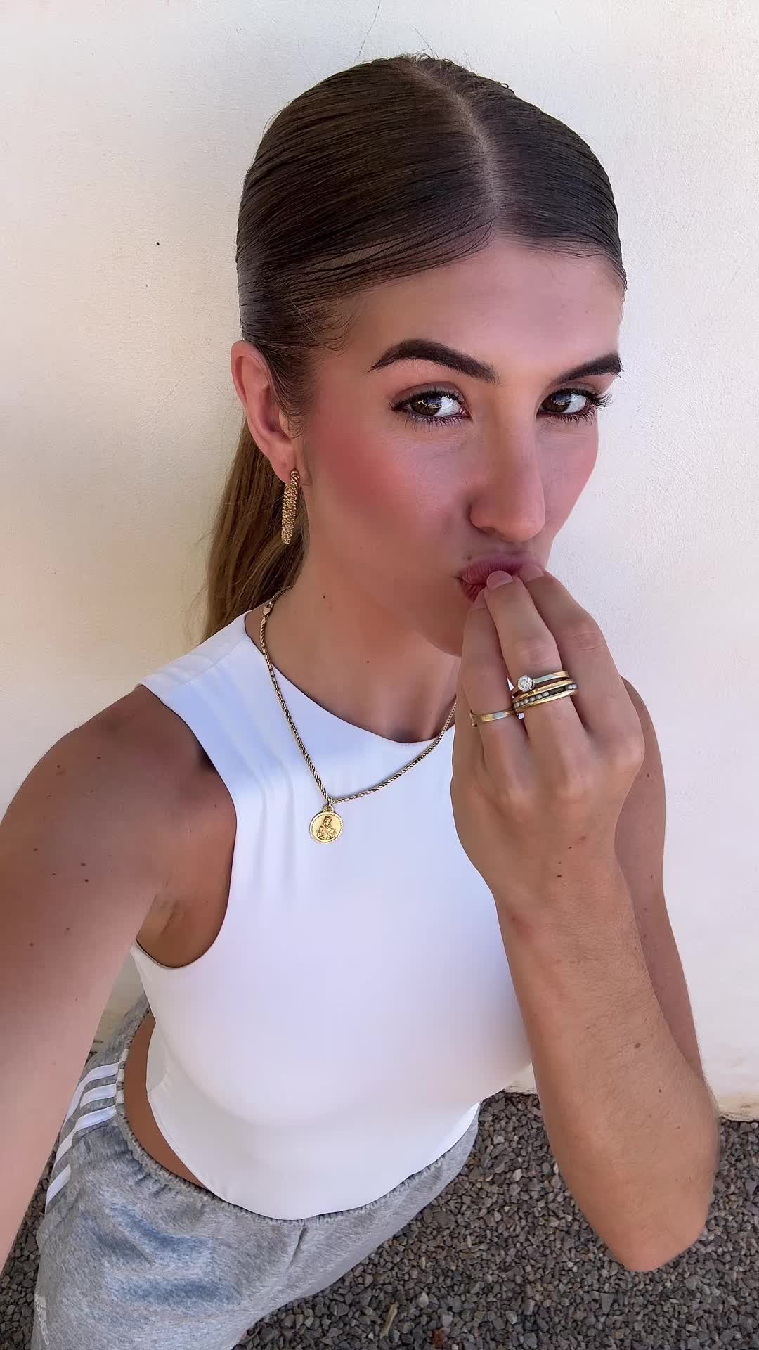 @paulalilyyy