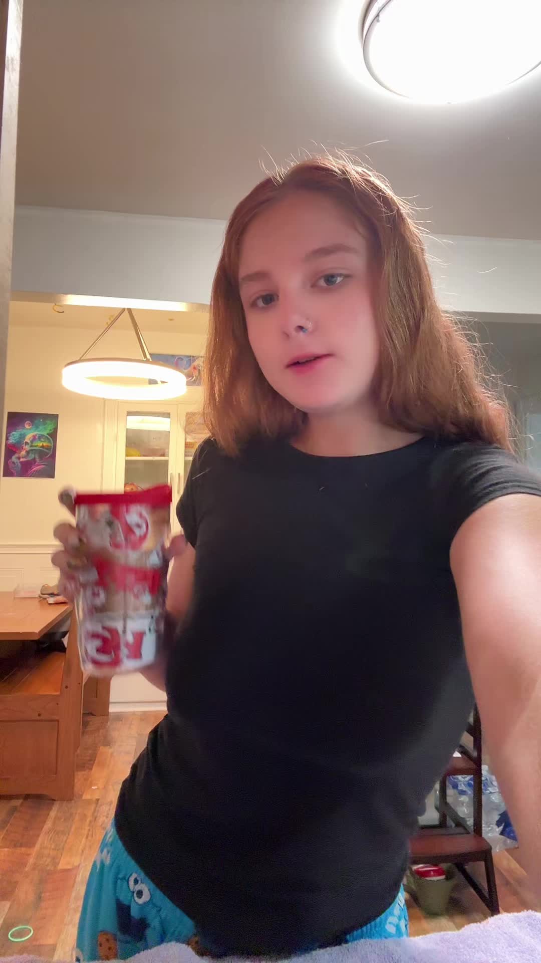 @Littlered0712