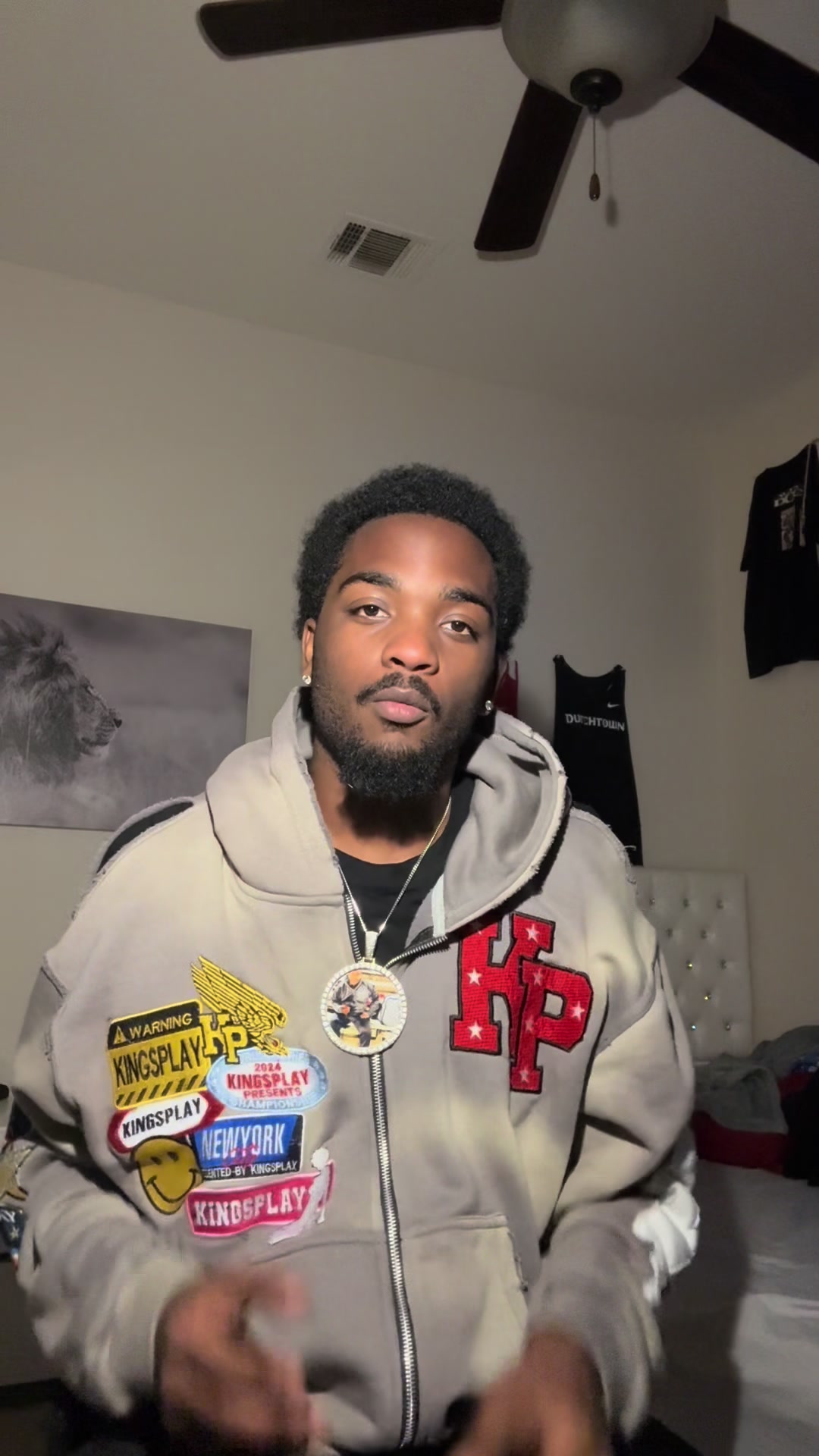 @Yt: whoscorbetv