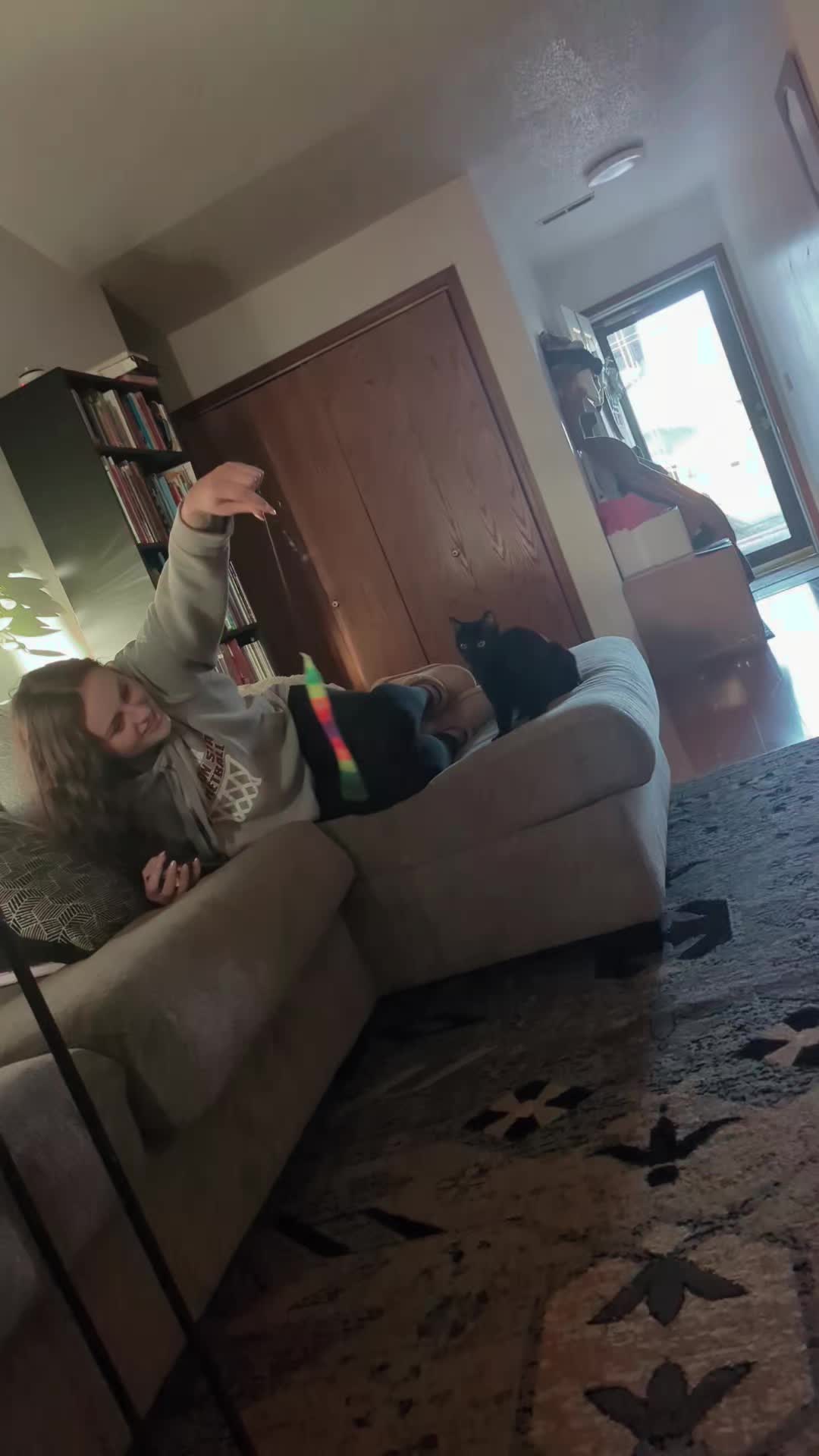 @LoKnowsSpice 📚🌶️✨