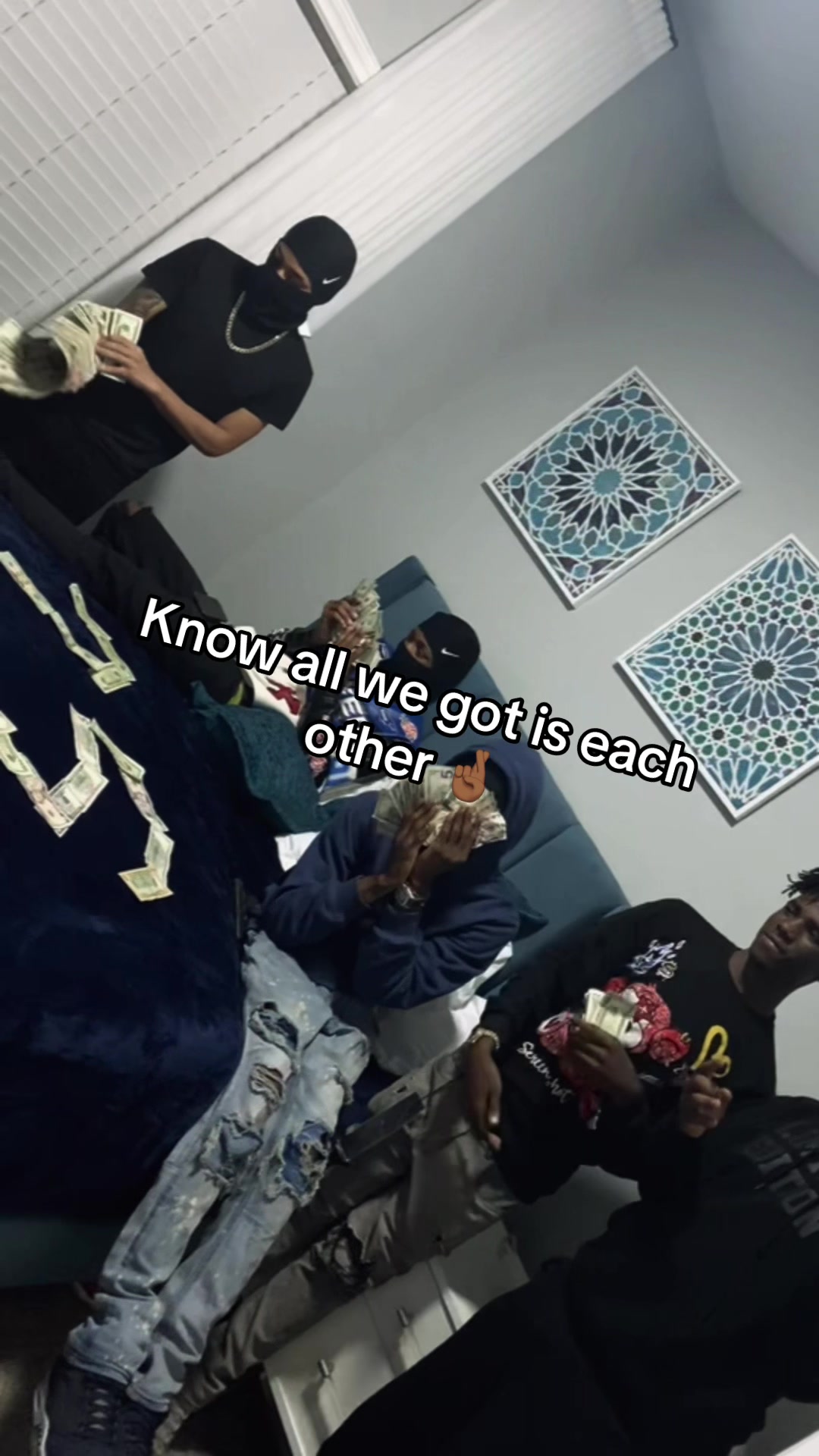 @Luhh Q2 🏚️✝️