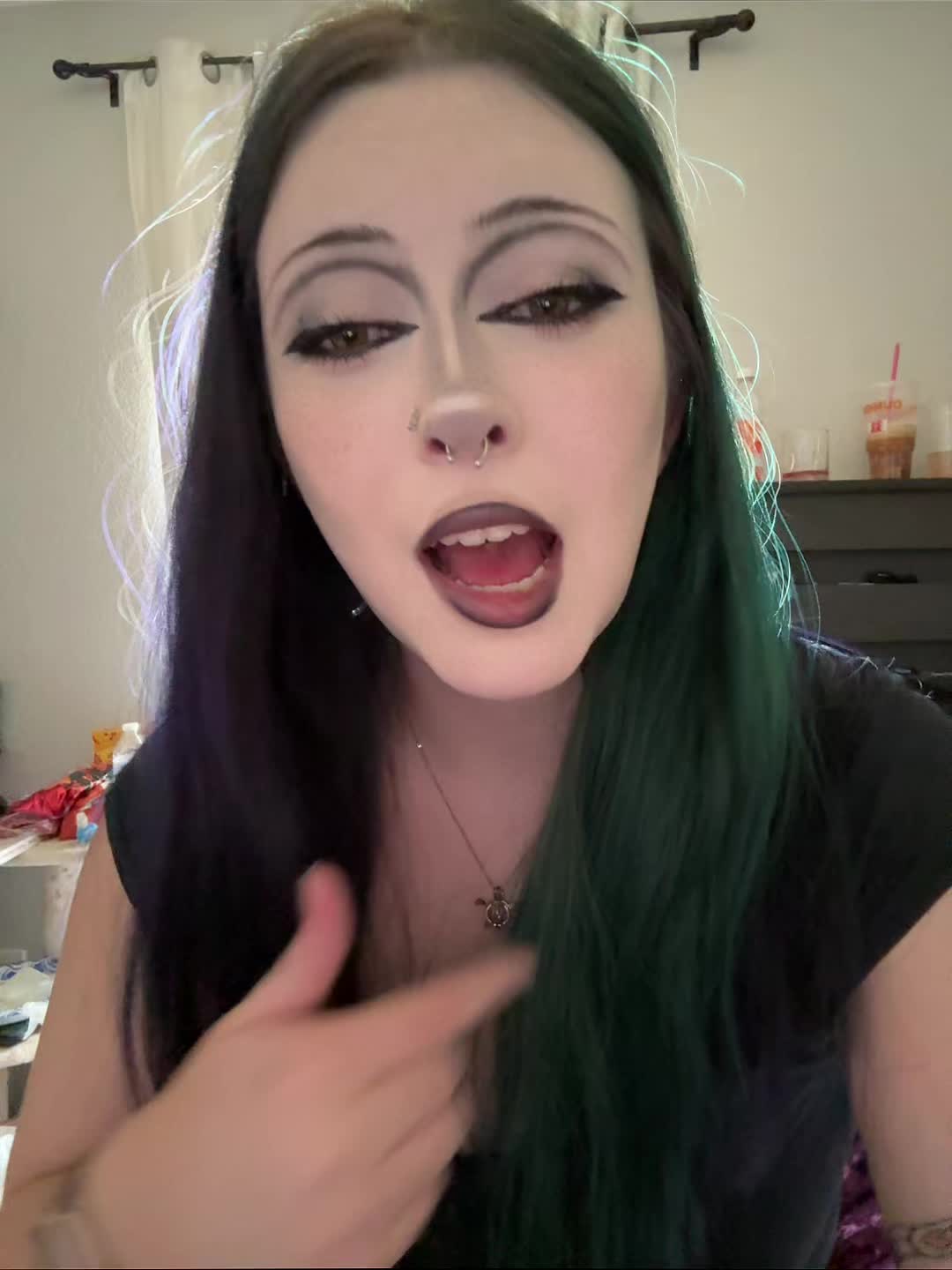 @nyx🕷️