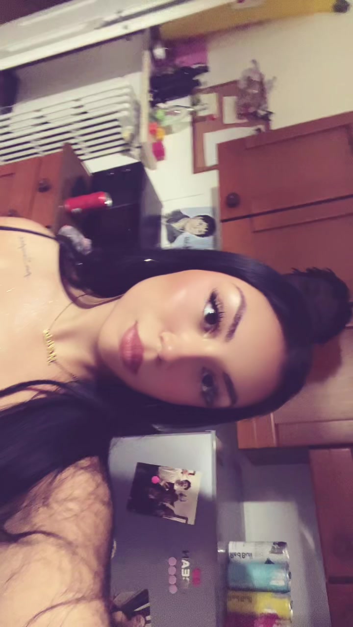 @😾