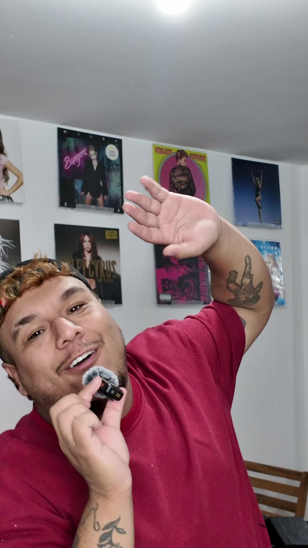 @jesús cyrus ✨