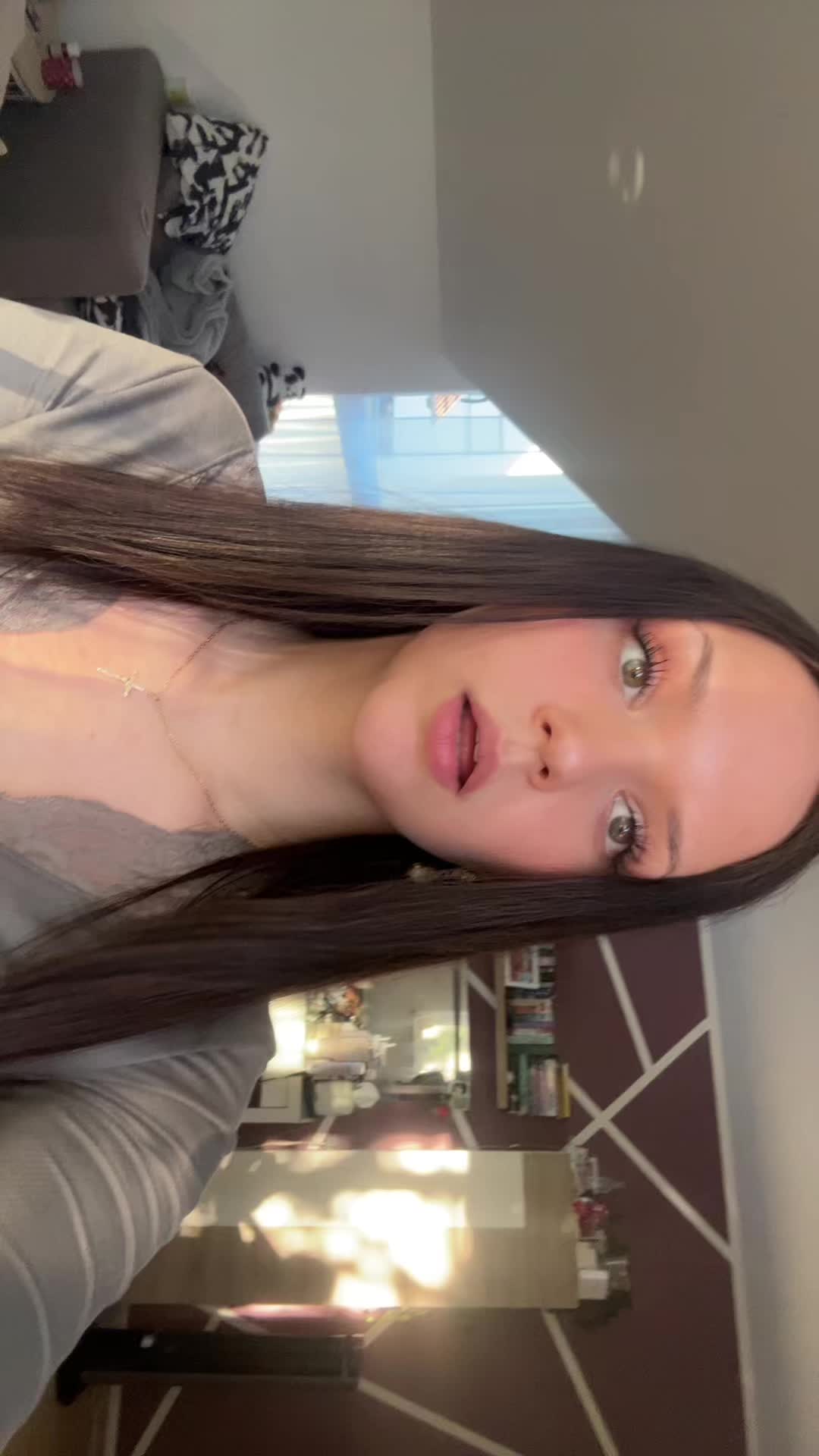 @naomi