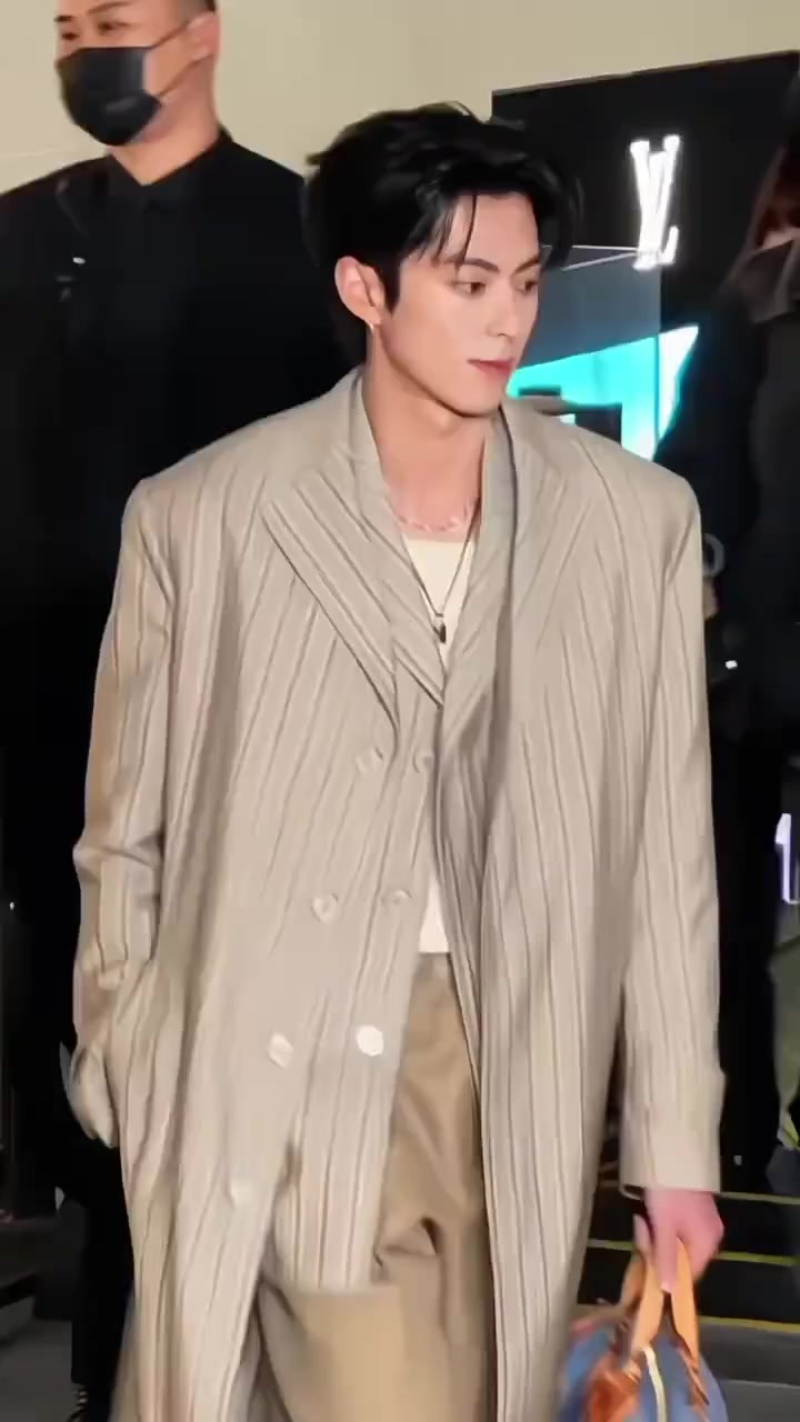 @DylanWangUniverse