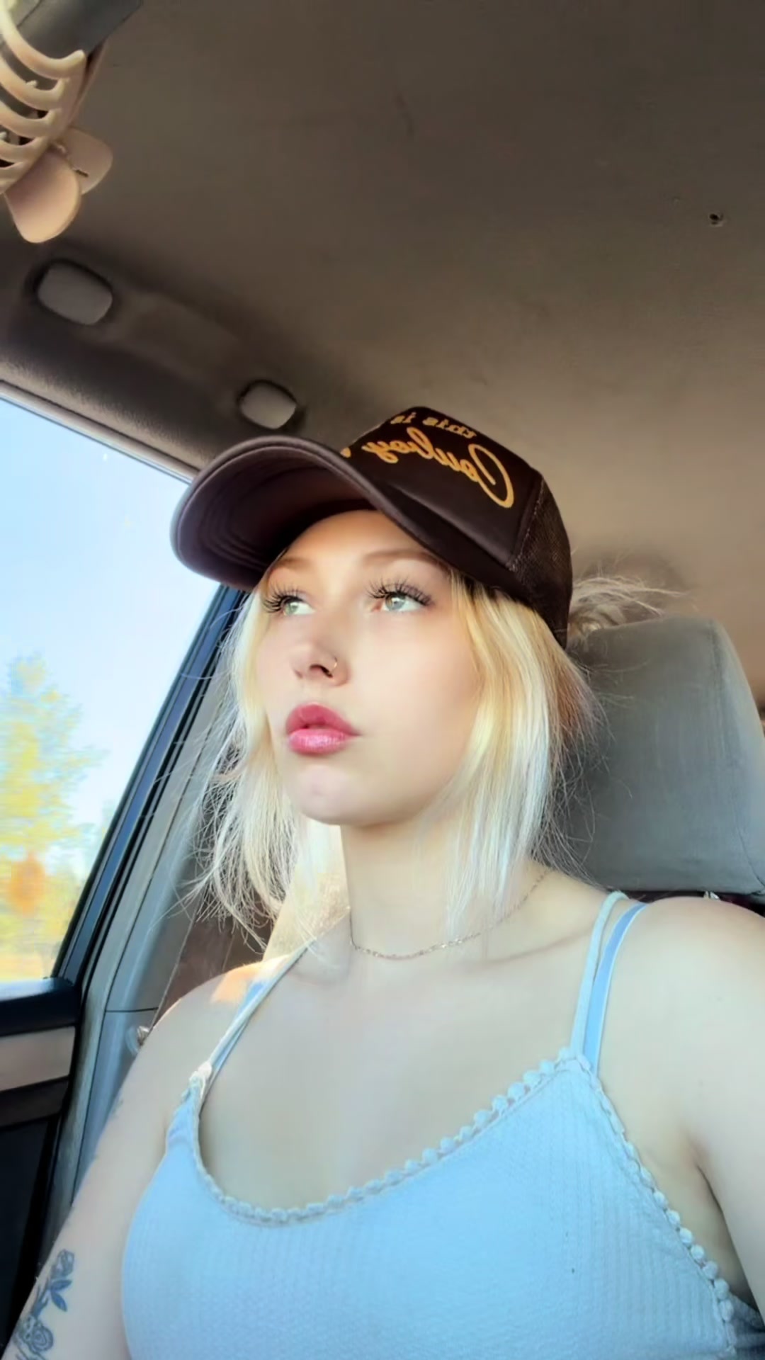 @Mikkrichh